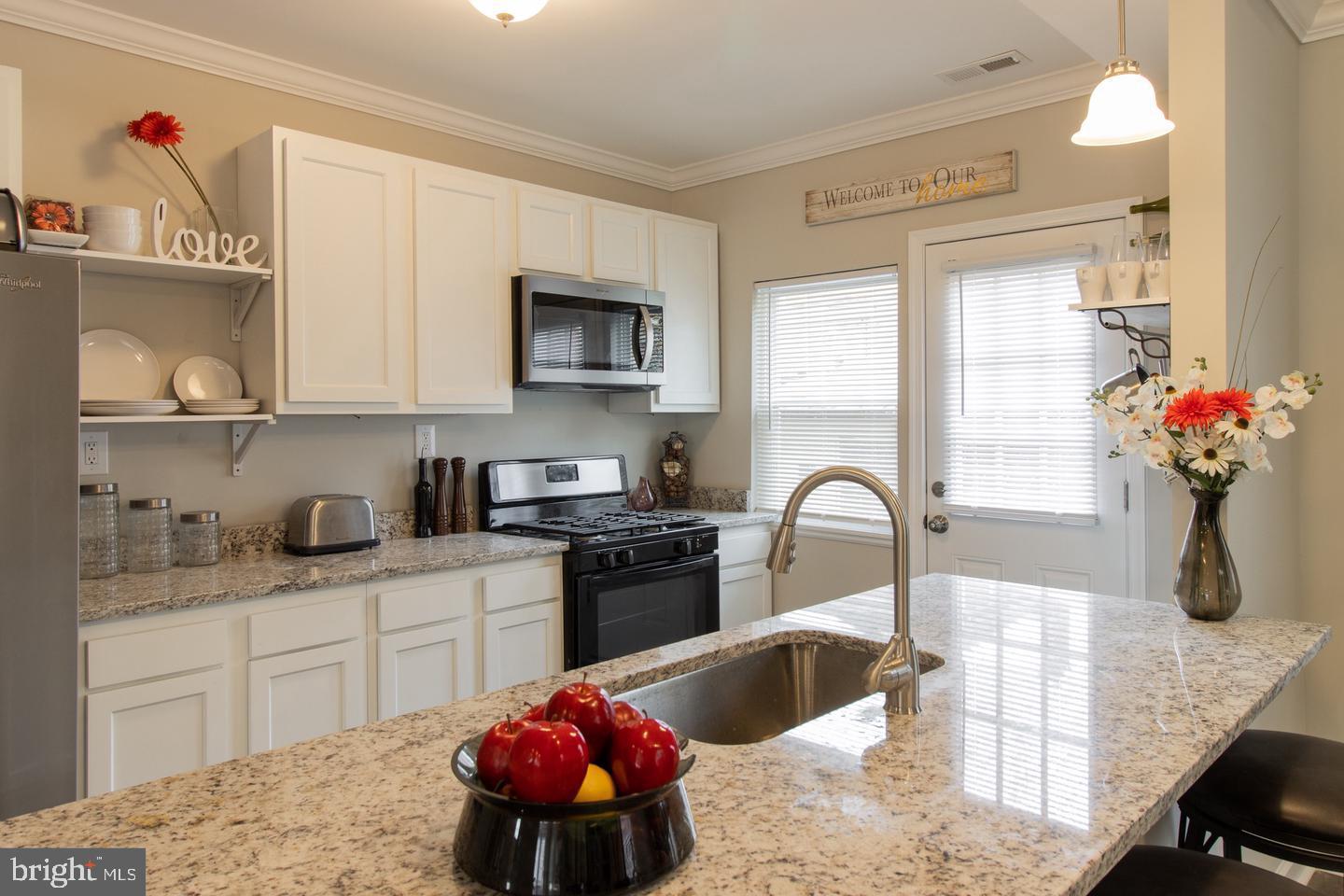 1621 SHADYSIDE ROAD