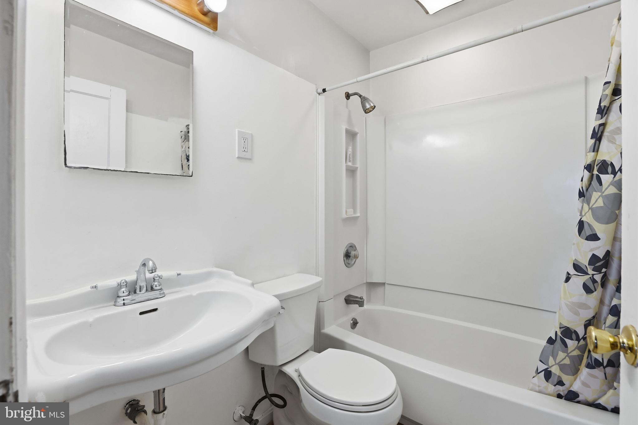 COCKEYSVILLE - Residential