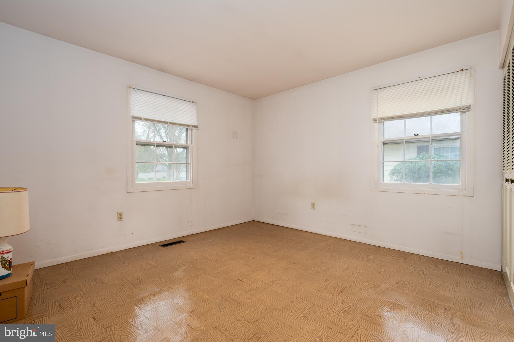 FOXHILL AT BELAIR - Residential