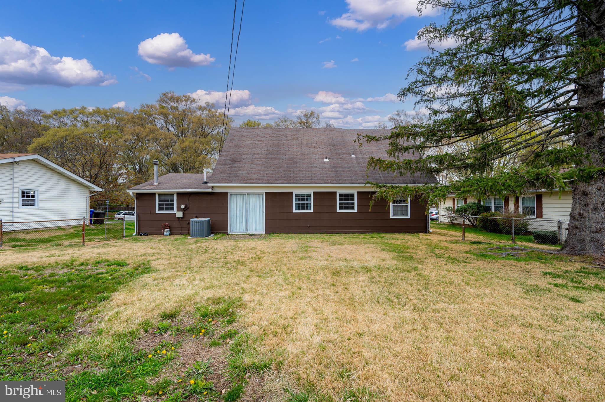 FOXHILL AT BELAIR - Residential