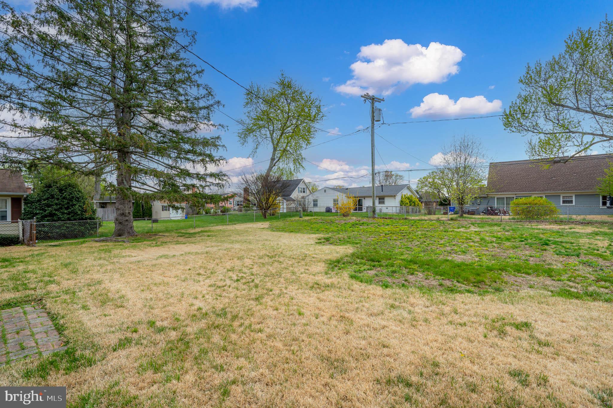 FOXHILL AT BELAIR - Residential