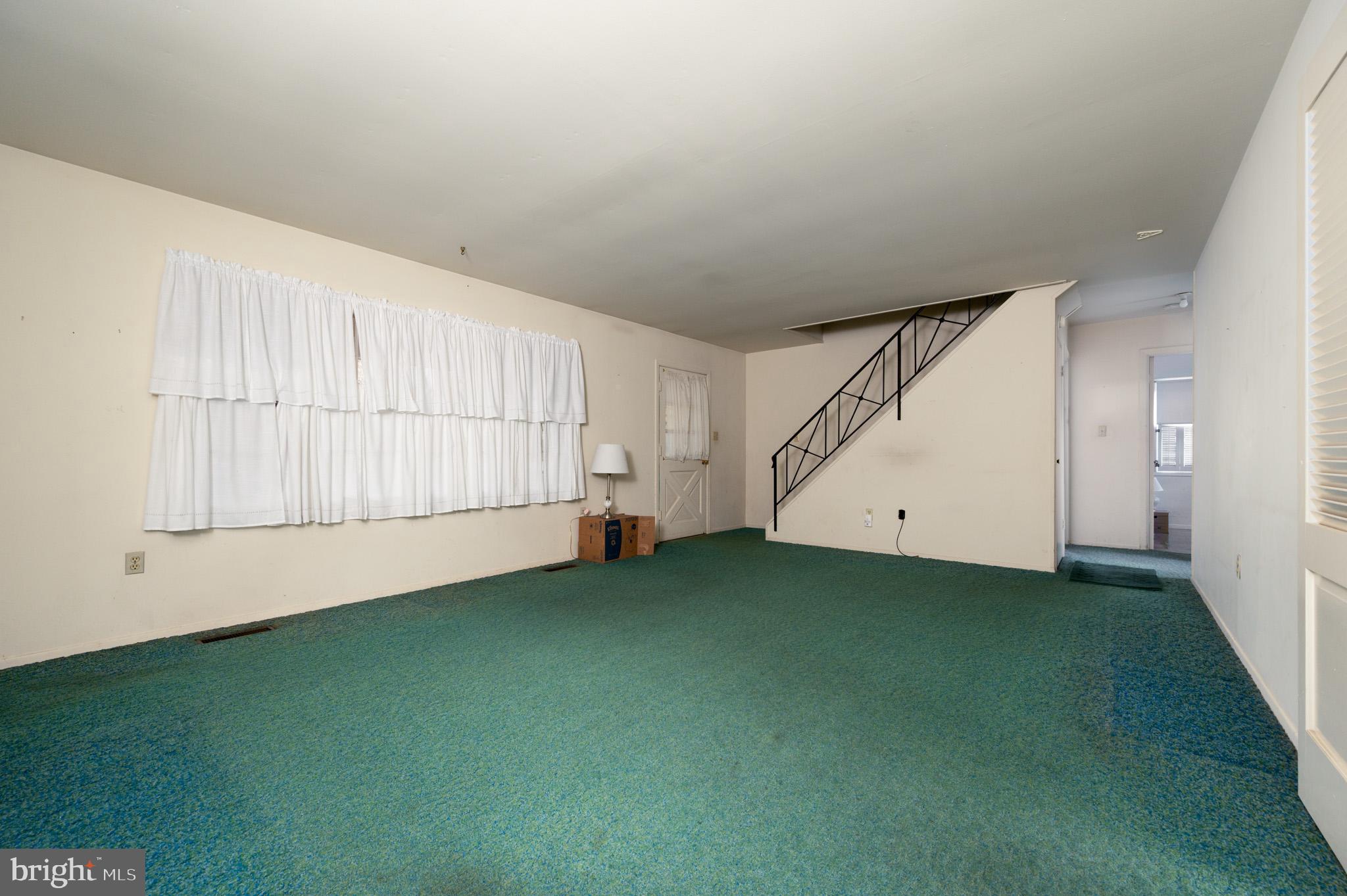 FOXHILL AT BELAIR - Residential