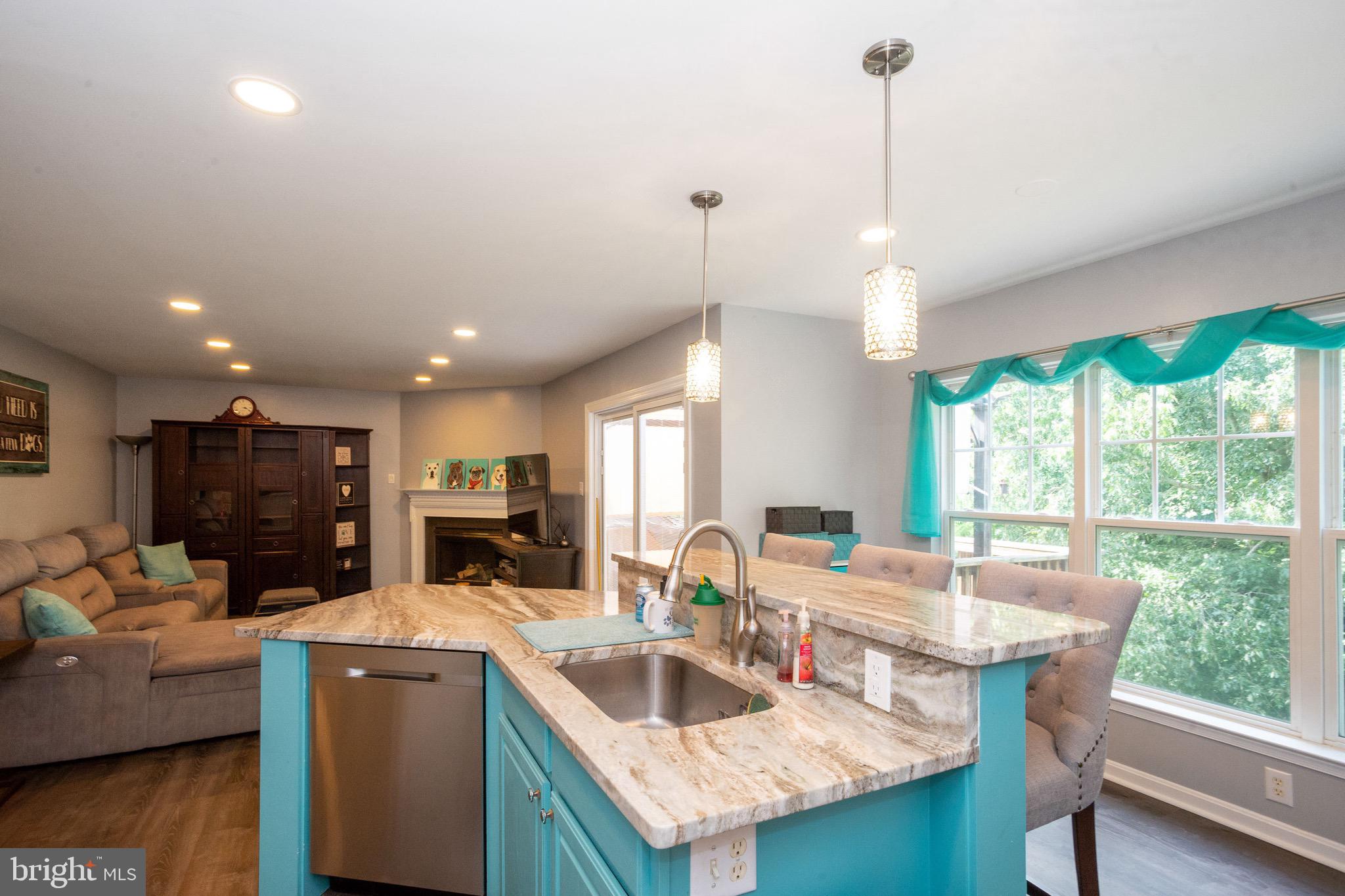 KINGSVIEW - Residential