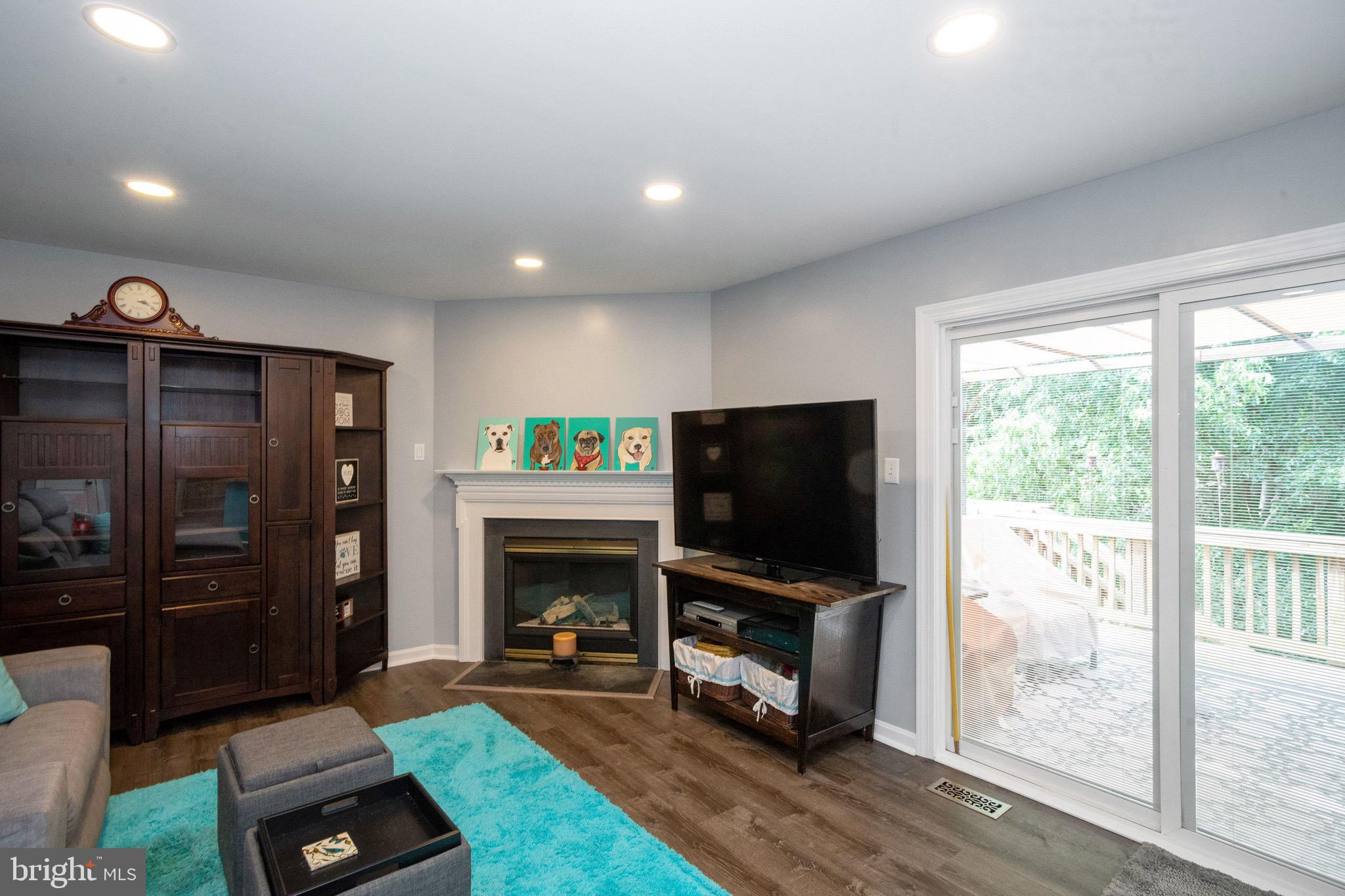 KINGSVIEW - Residential