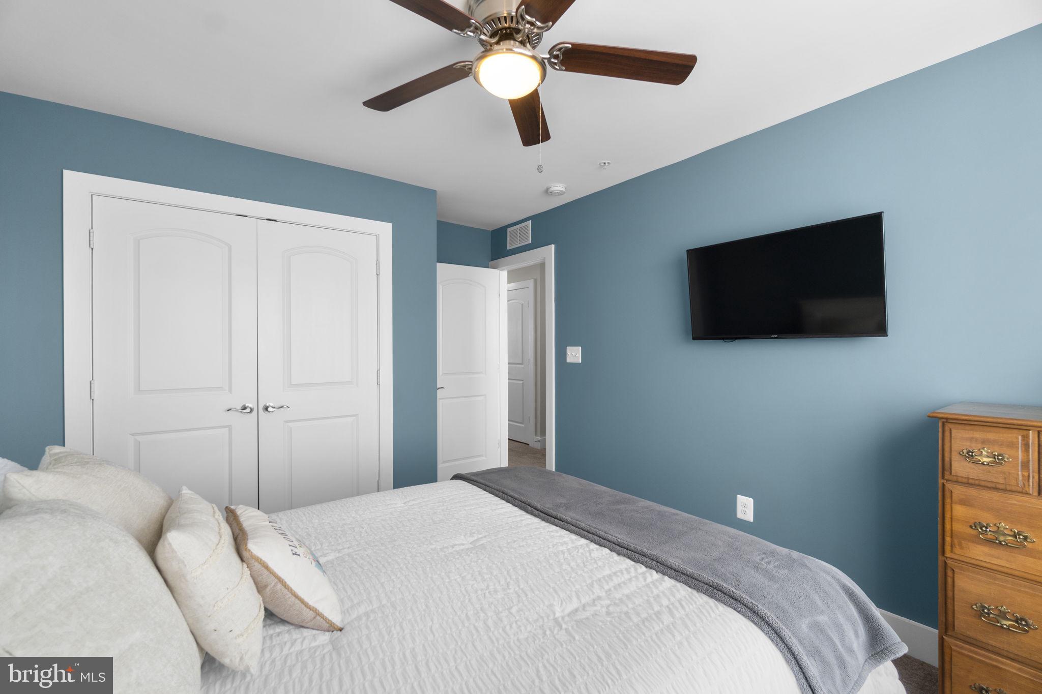 SNADER'S SUMMIT - Residential