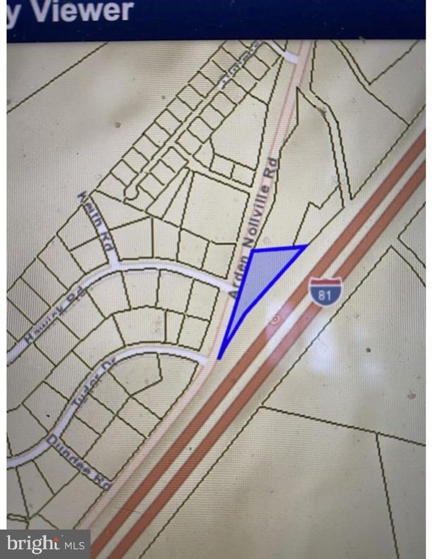 Location! Location! Location! Right off interstate 81 and exit 5.  Perfect for a business location with many possibilities. Schedule a showing today,