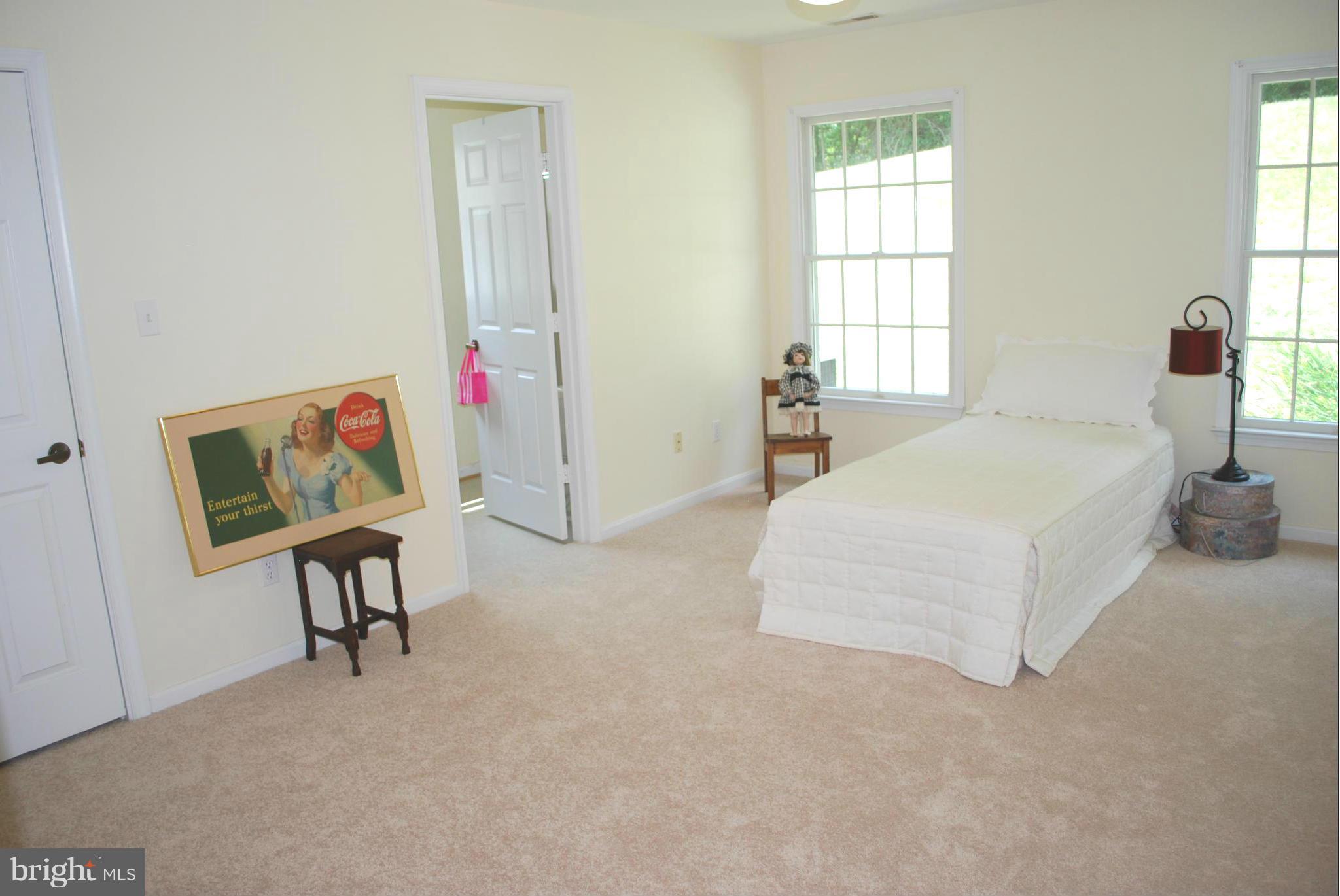 HERITAGE HARBOUR - Residential