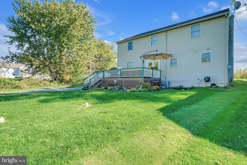 Photo of 2119 Cloverleaf Road, MOUNT JOY, PA 17552 (MLS # PALA2097346)