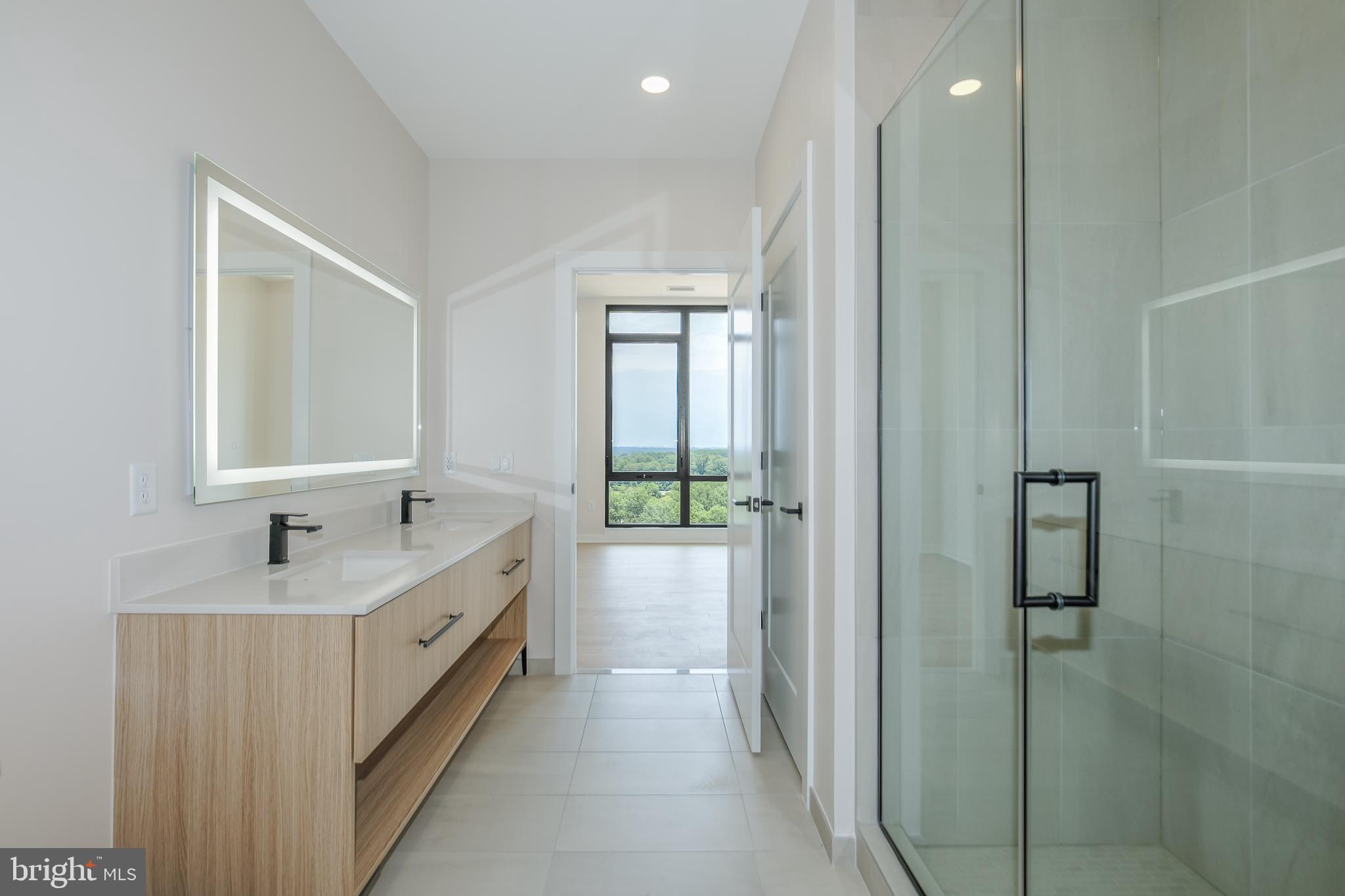 FALLS CHURCH CITY - Residential