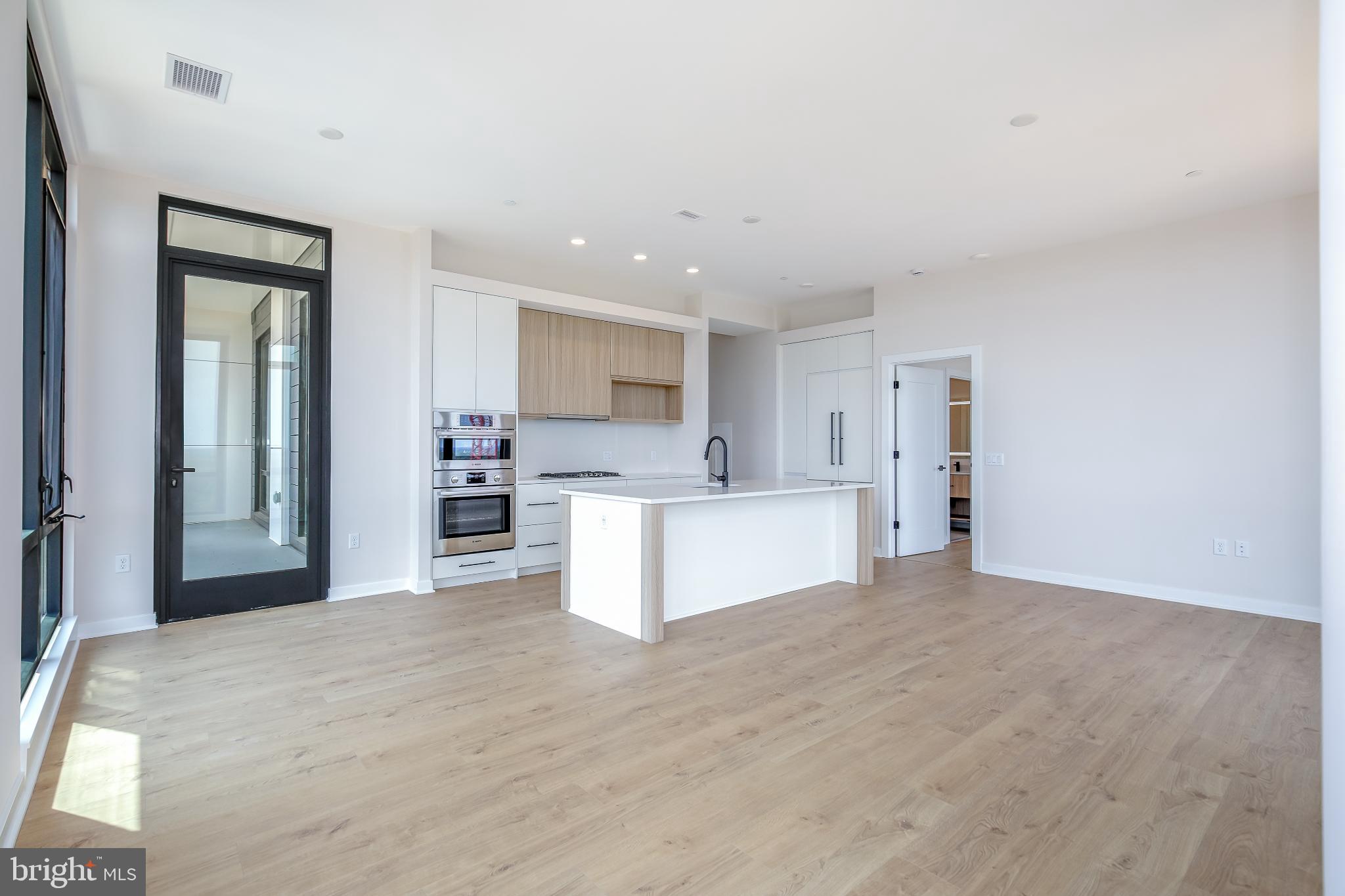 FALLS CHURCH CITY - Residential