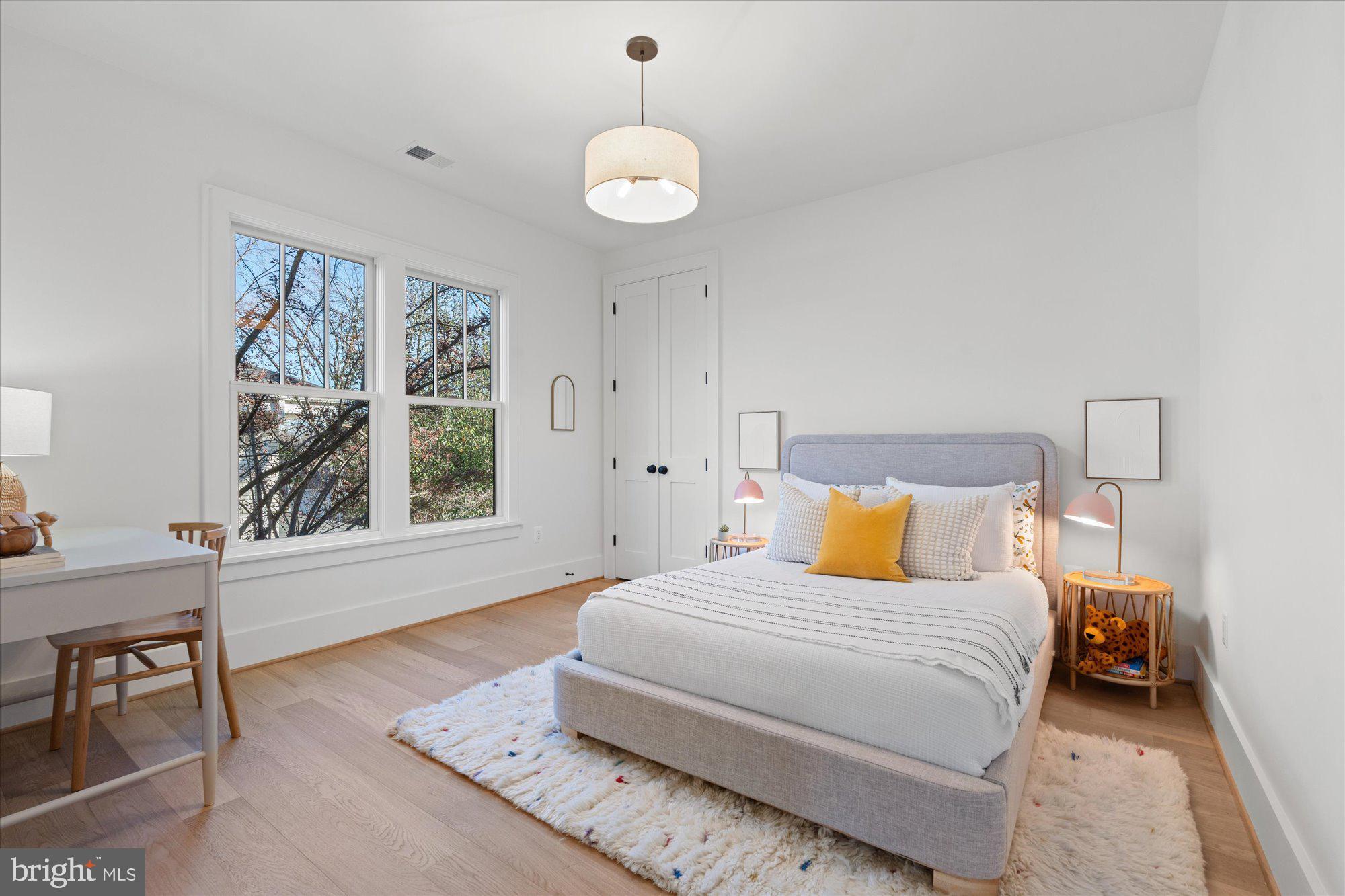 DEL RAY - Residential