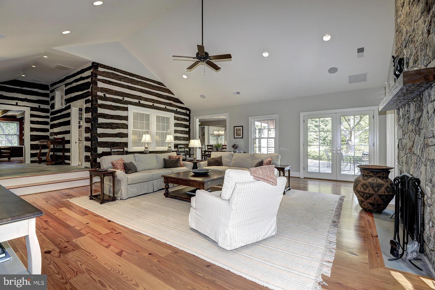 PROSPECT HILLS - Residential