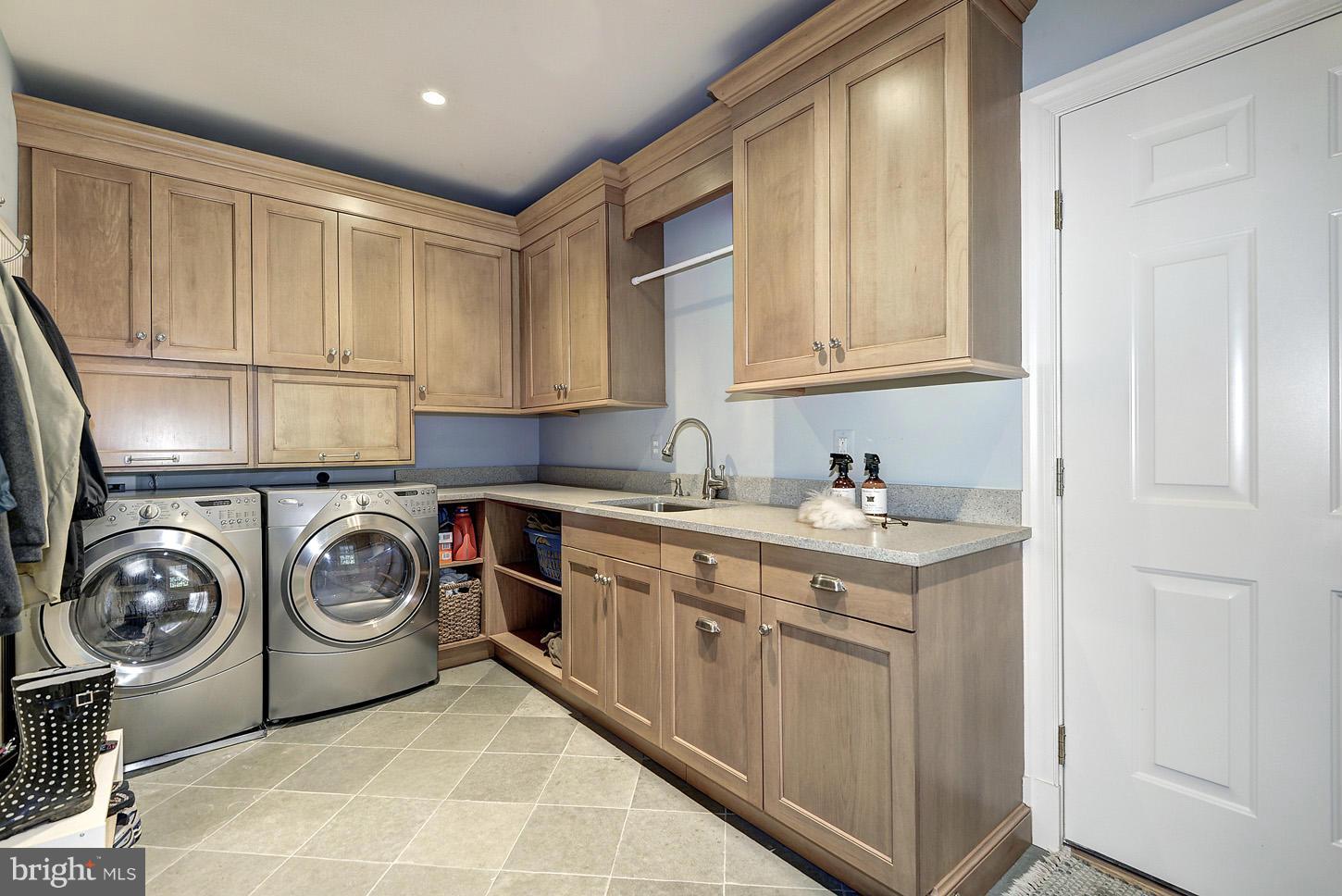 PROSPECT HILLS - Residential