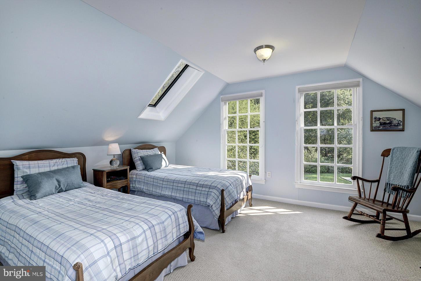 PROSPECT HILLS - Residential