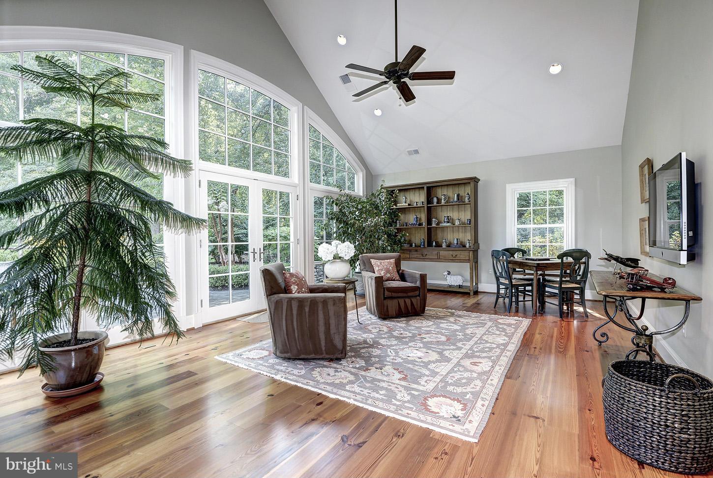 PROSPECT HILLS - Residential