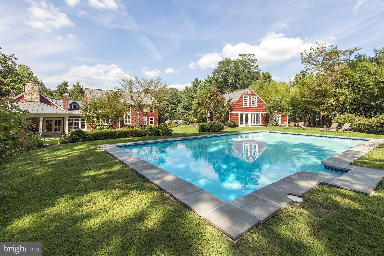 PROSPECT HILLS - Residential