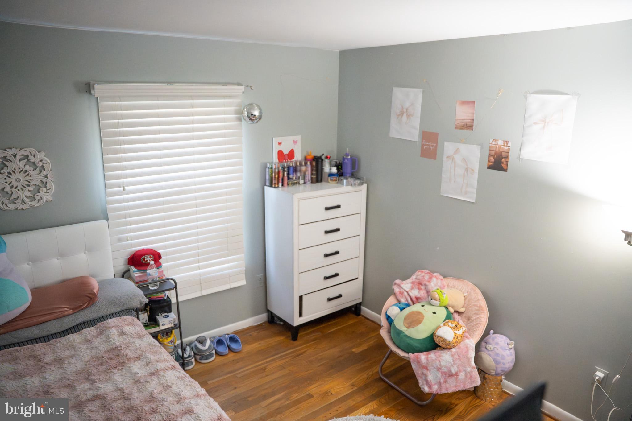 WHITE OAK - Residential