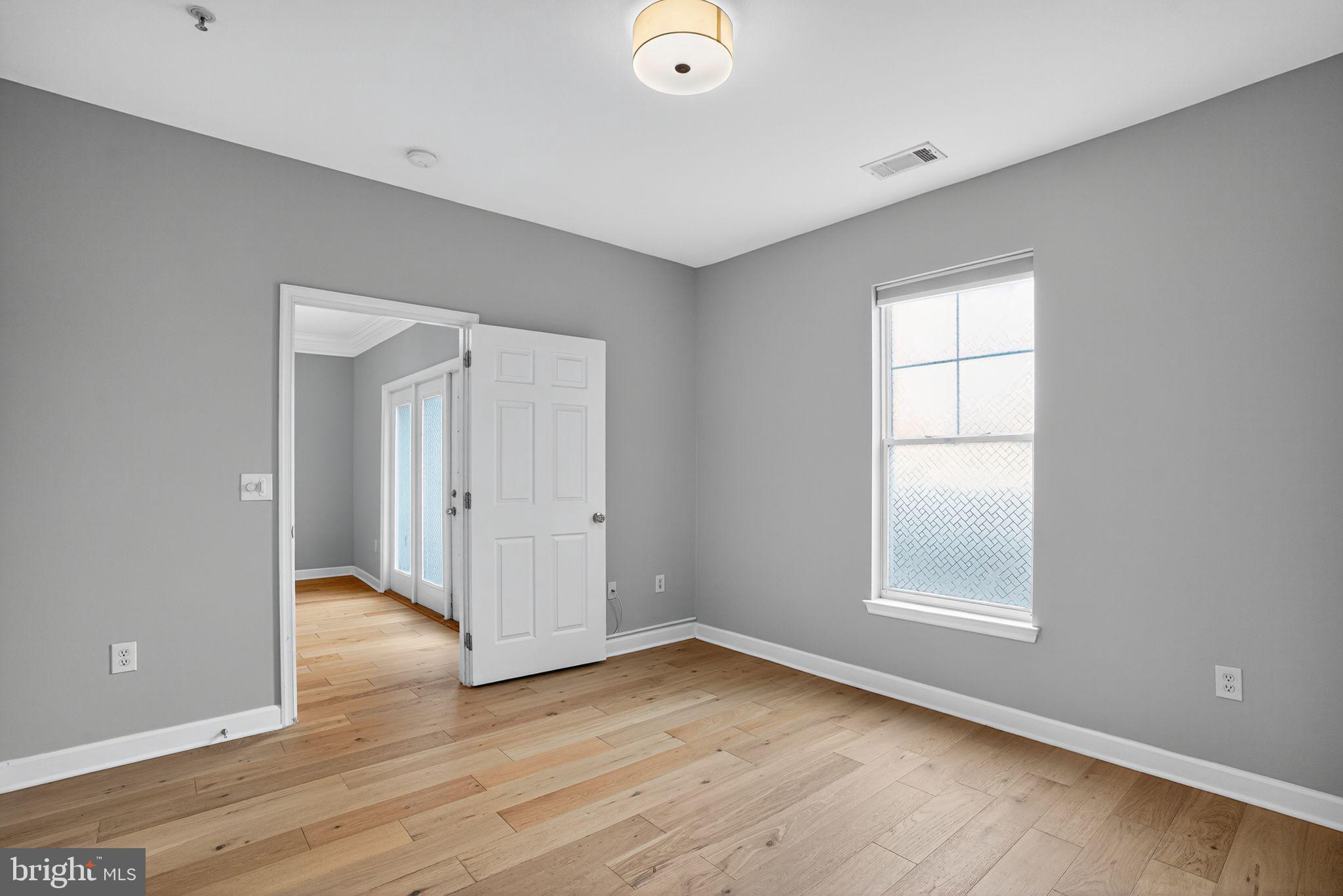 FITZ AT ROCKVILLE TOWN C - Residential