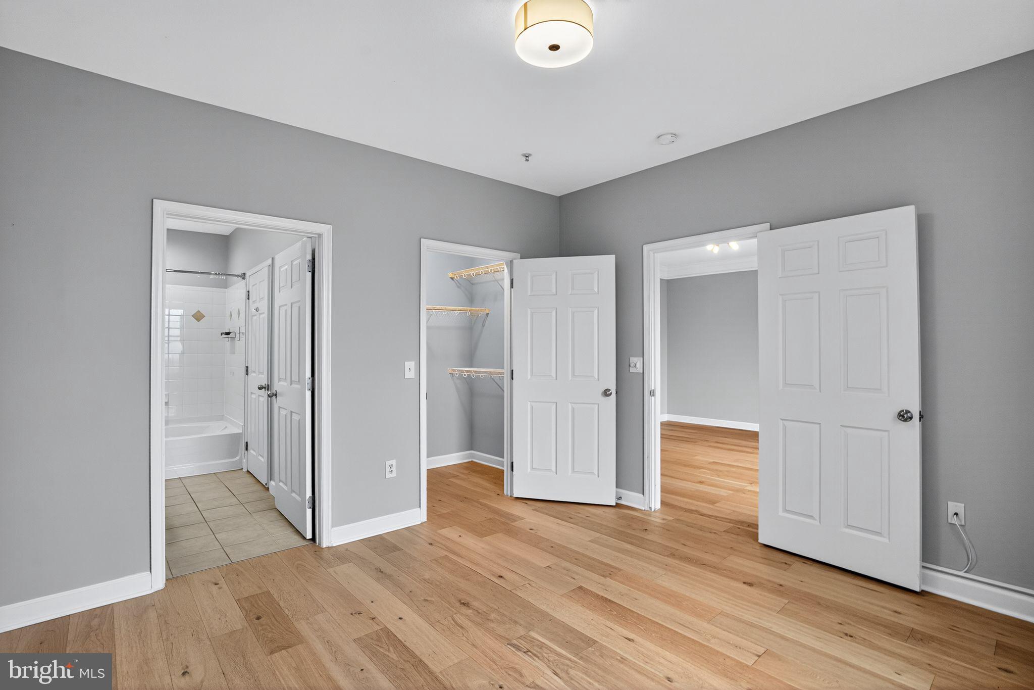 FITZ AT ROCKVILLE TOWN C - Residential