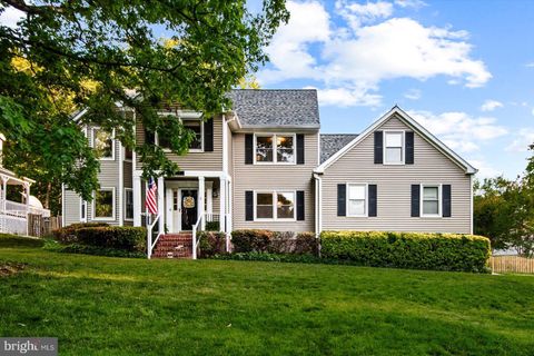 Photo of 2 Greenhaven Court, STAFFORD, VA 22554 (MLS # VAST2049388)