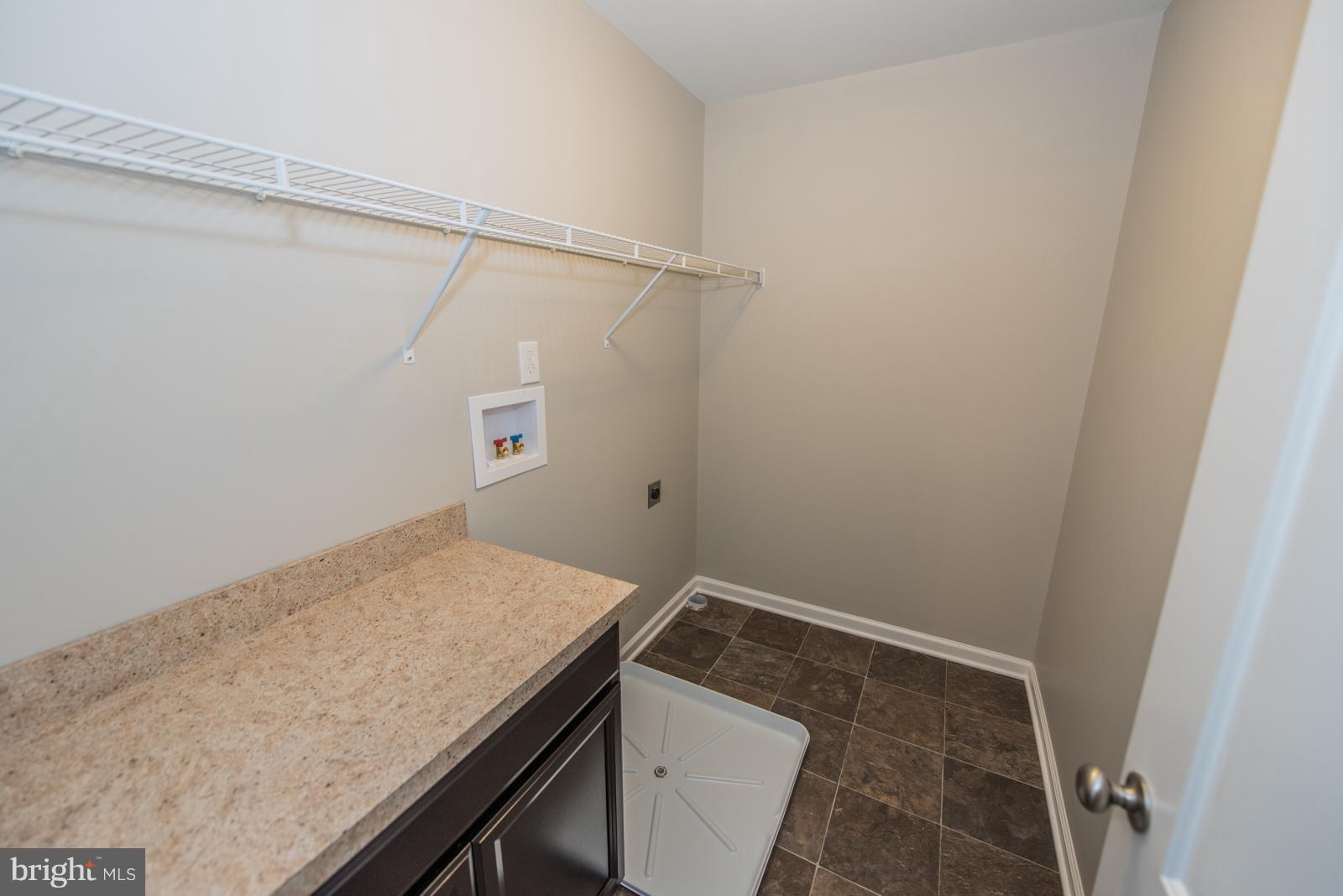 RED HILL - Residential