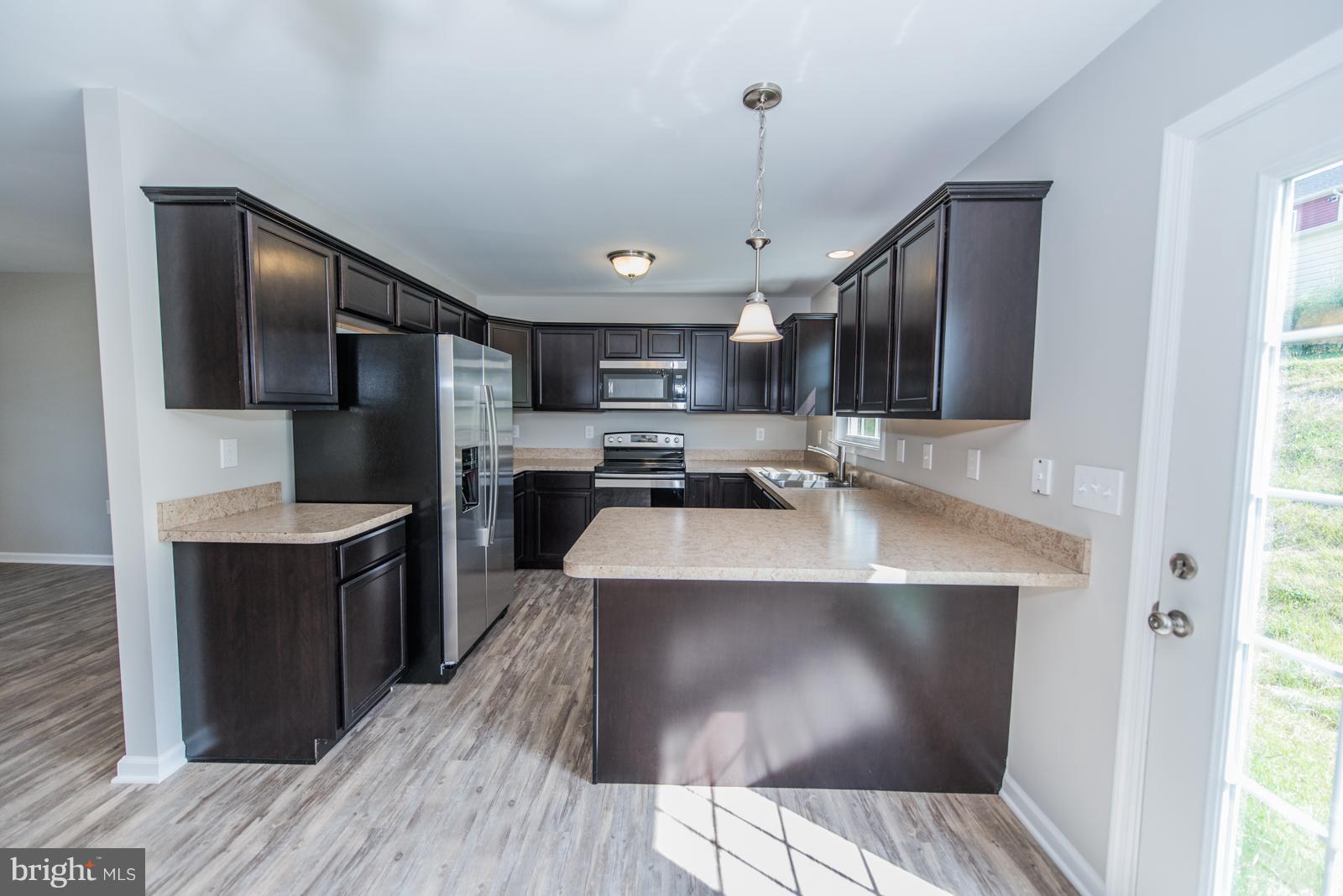 RED HILL - Residential