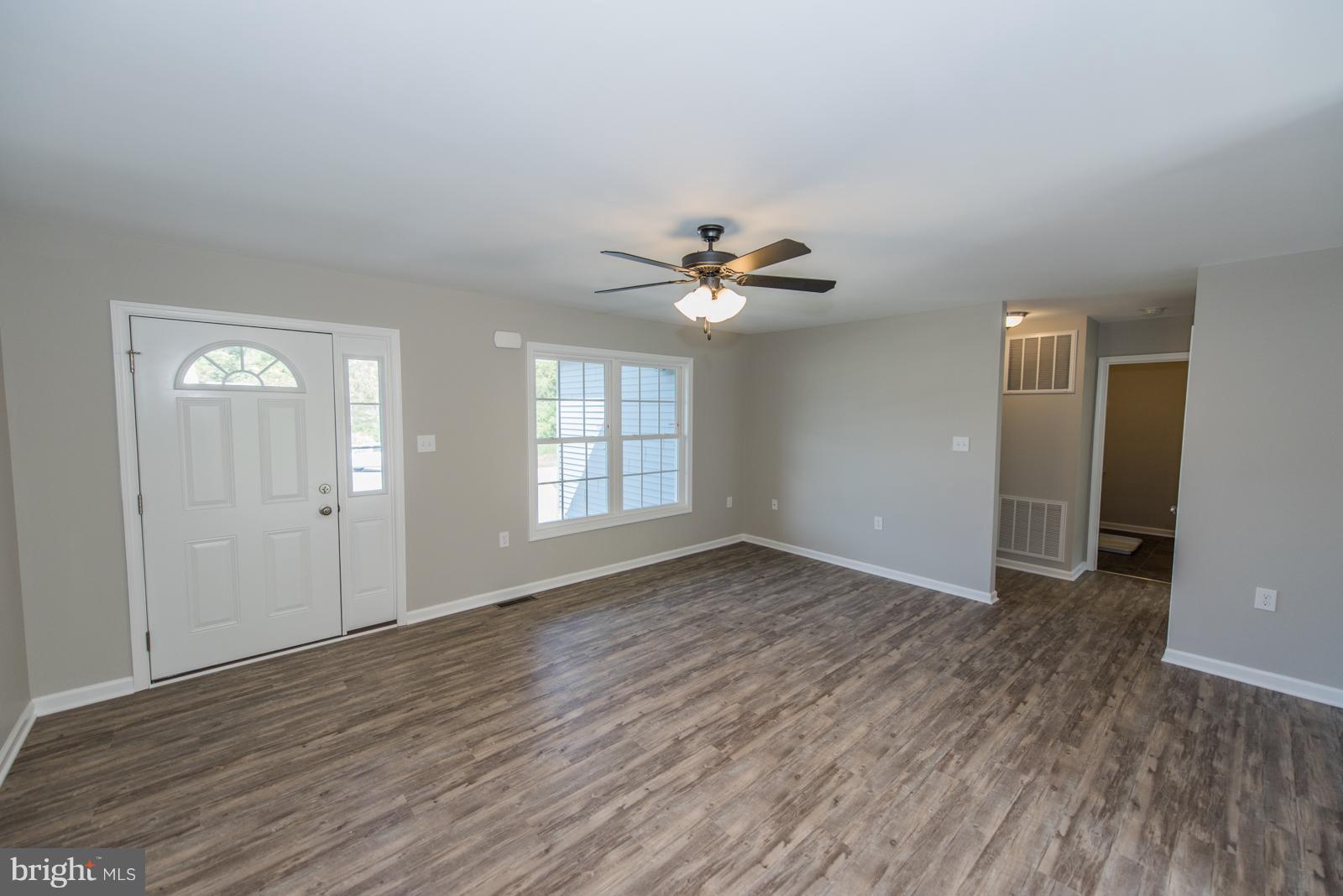 RED HILL - Residential