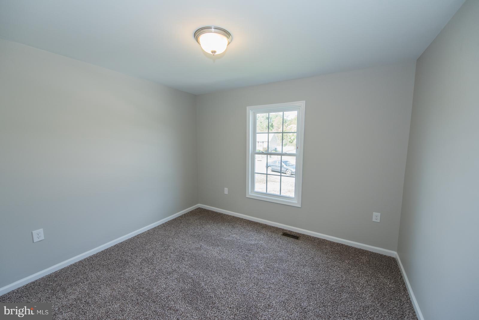 RED HILL - Residential