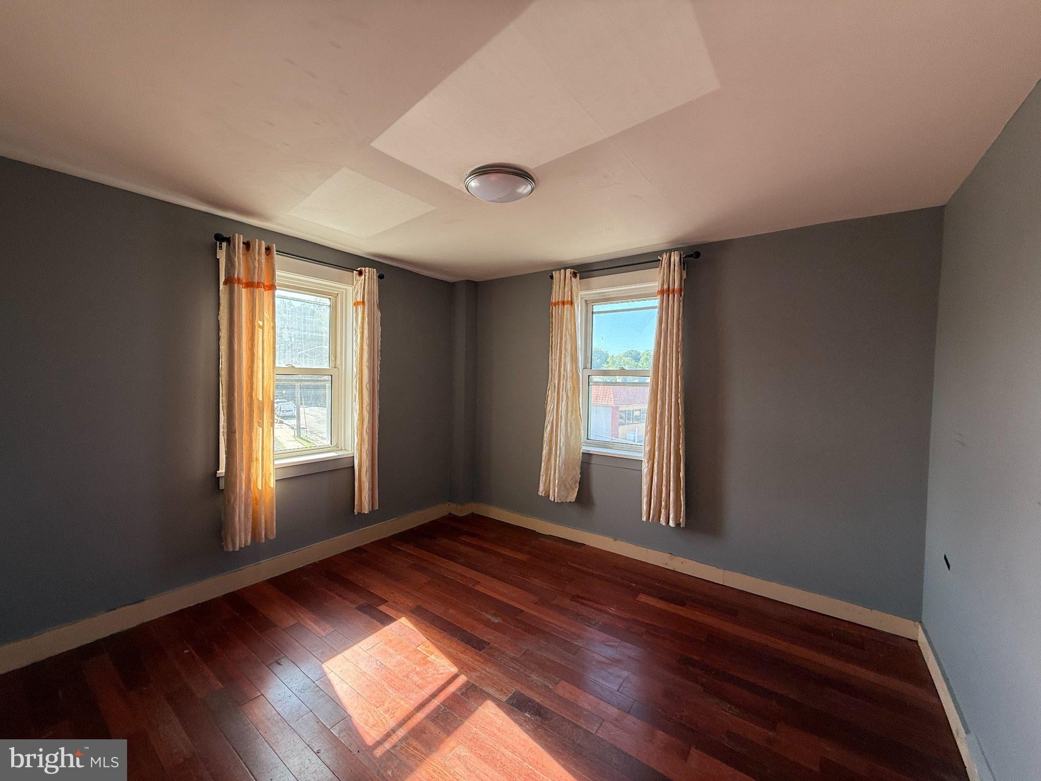 629 N WHITE HORSE PIKE 2