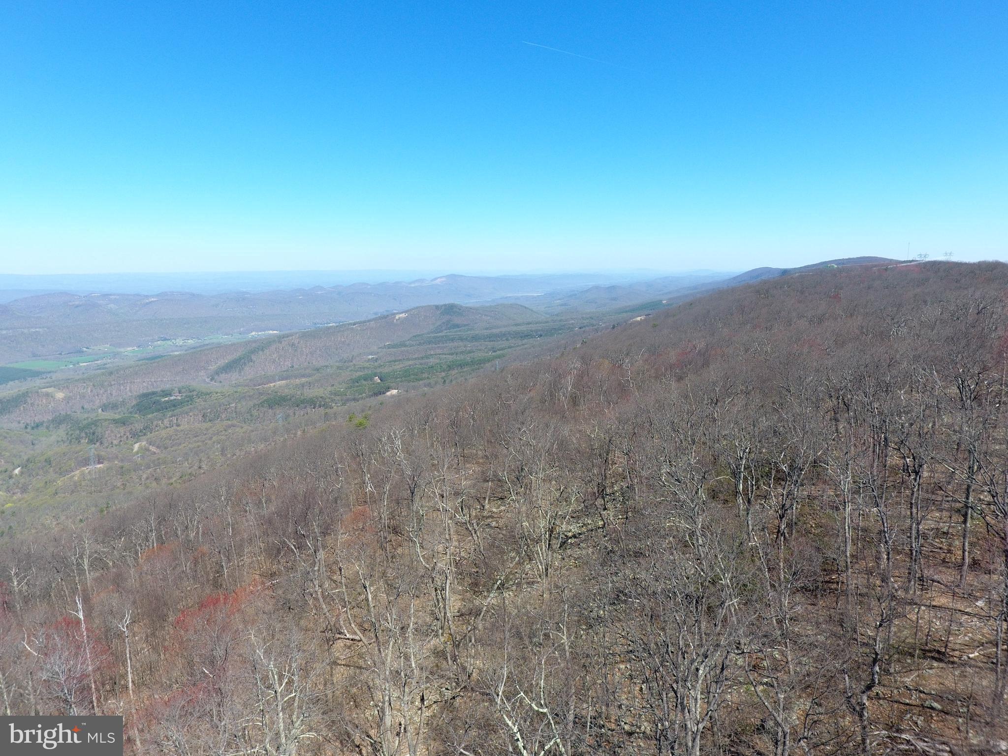 ASHTON WOODS PROPERTY OWNERS ASSOCIATION - Land