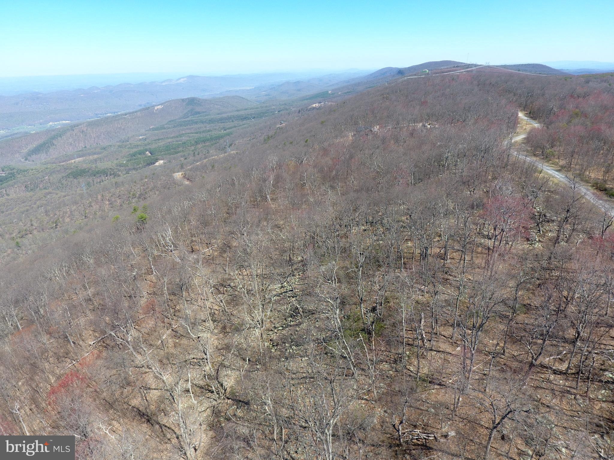 ASHTON WOODS PROPERTY OWNERS ASSOCIATION - Land