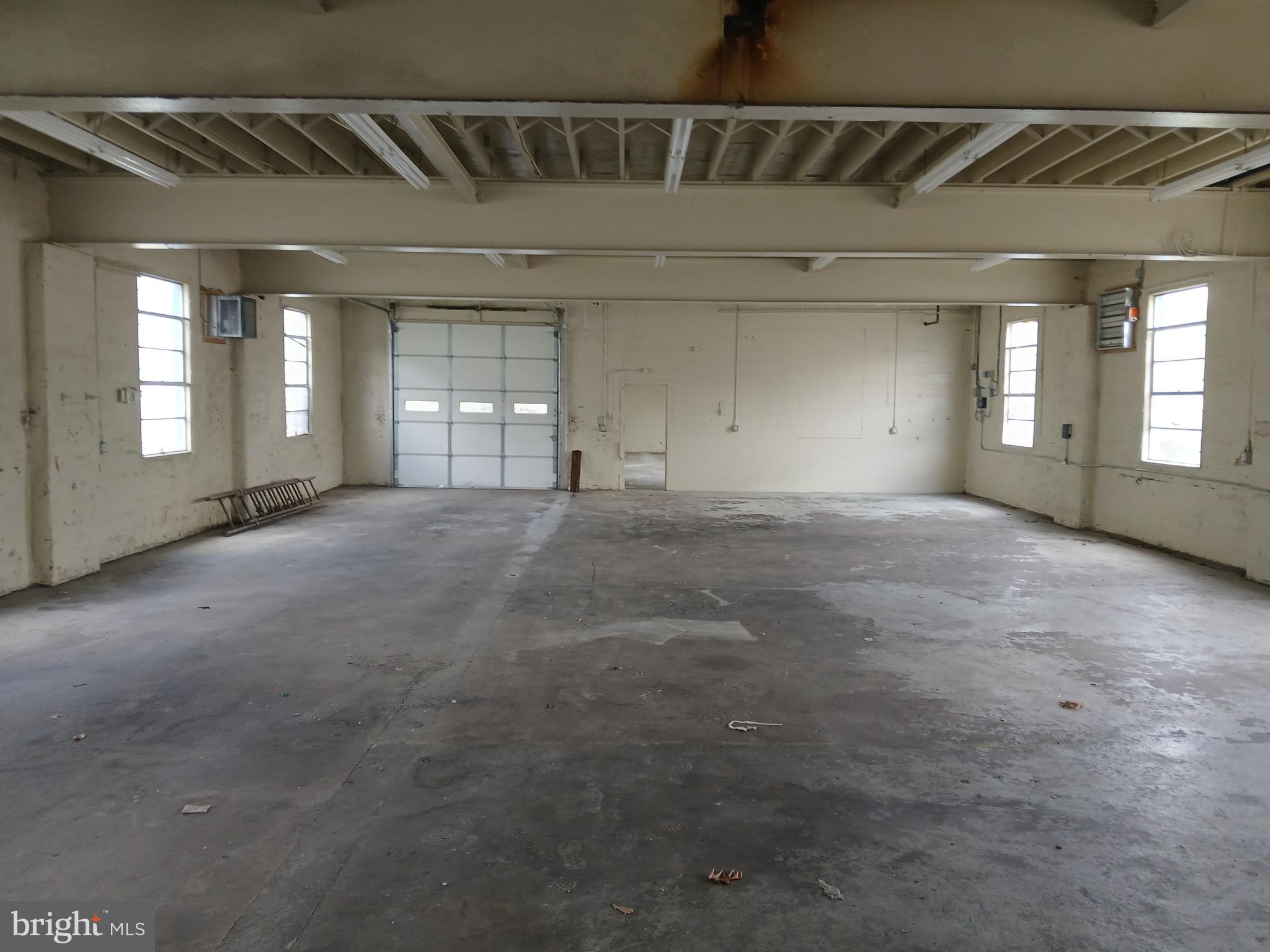 LANCASTER CITY WARD 6 - Commercial Lease