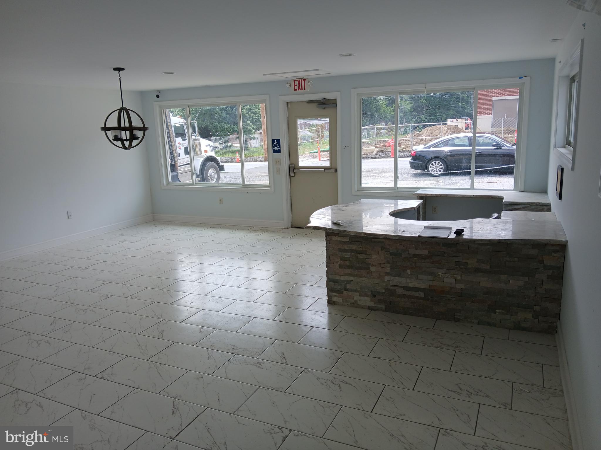 LANCASTER CITY WARD 6 - Commercial Lease