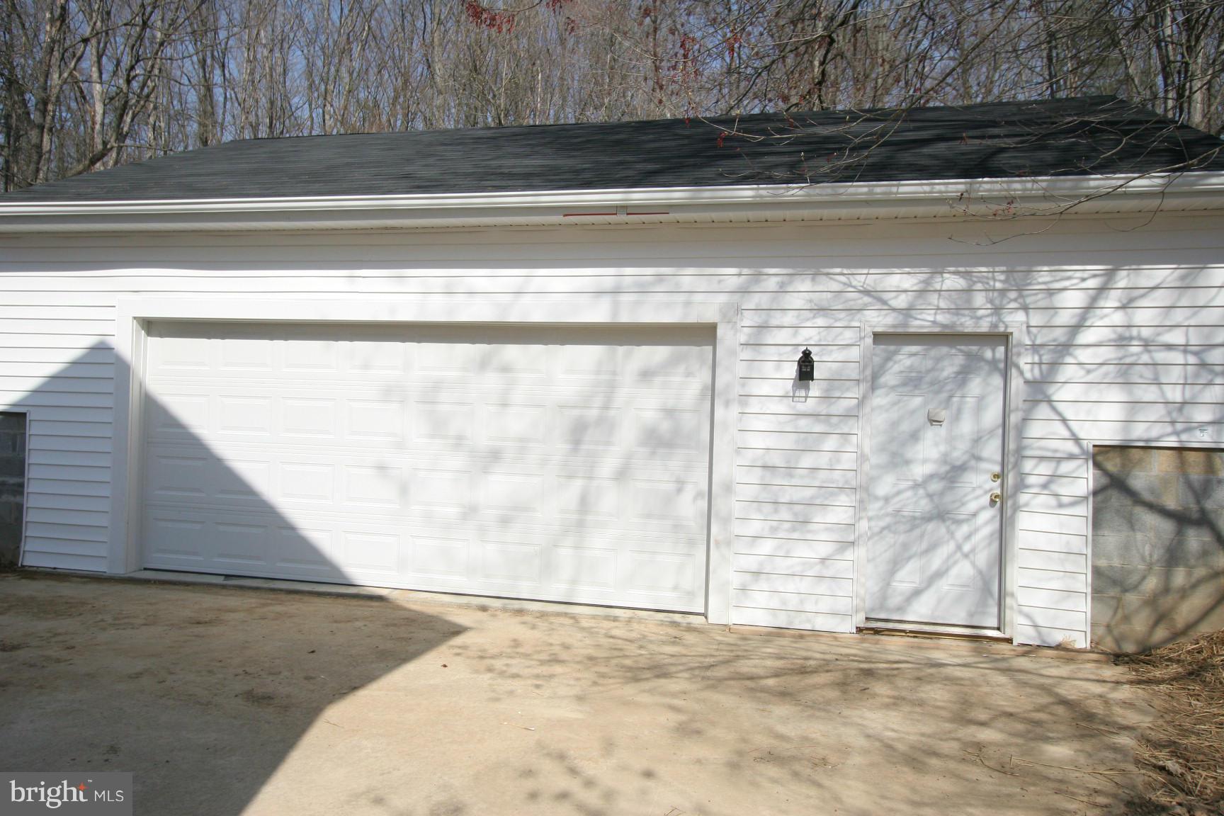 TEMPLE HILLS - Residential Lease