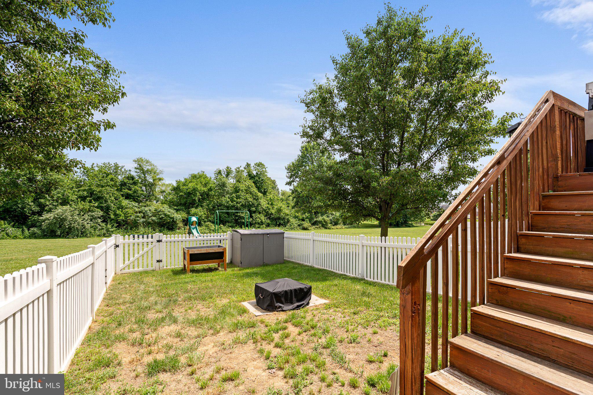 CAMBRIA VILLAGE - Residential