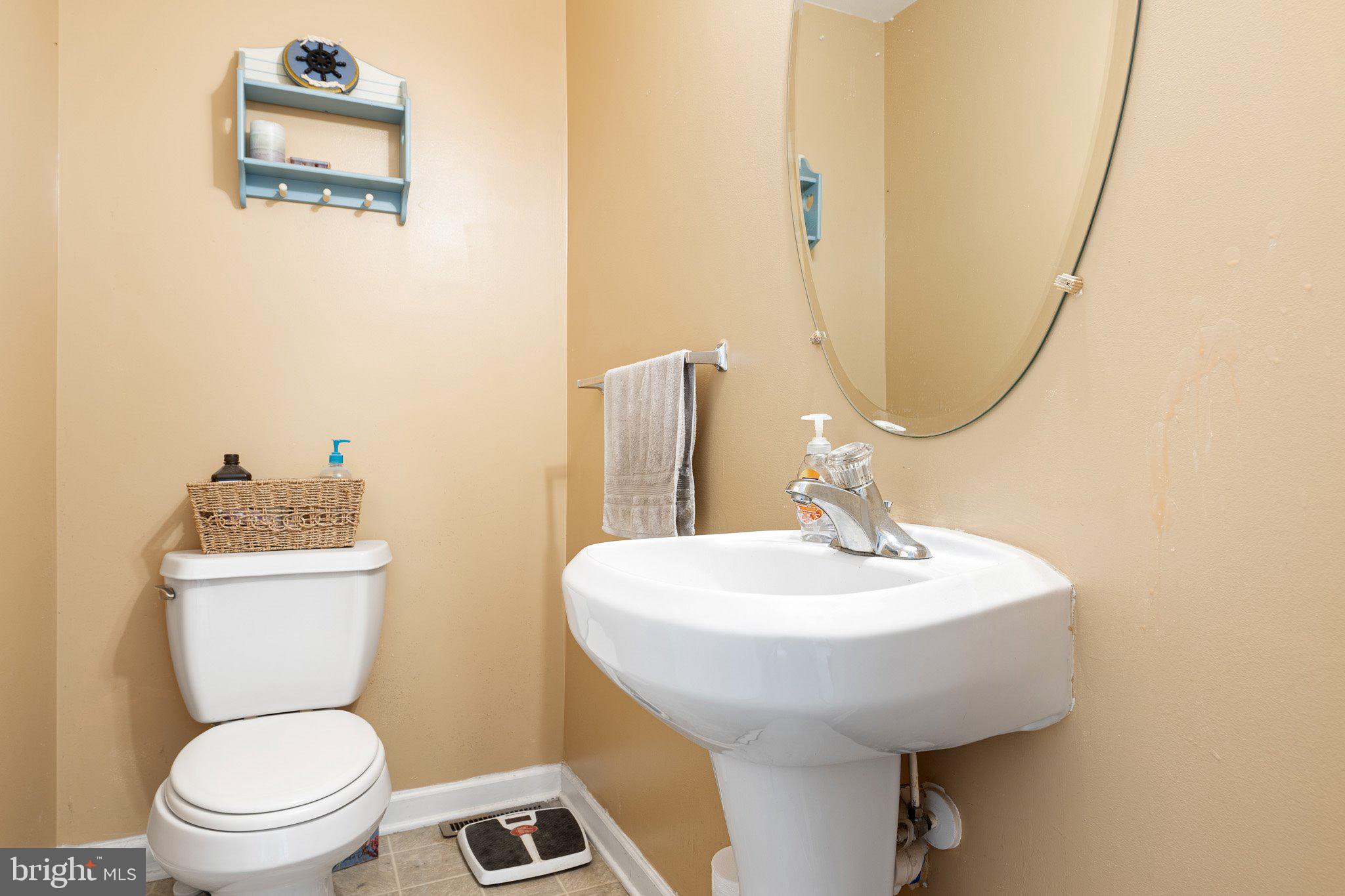 CAMBRIA VILLAGE - Residential