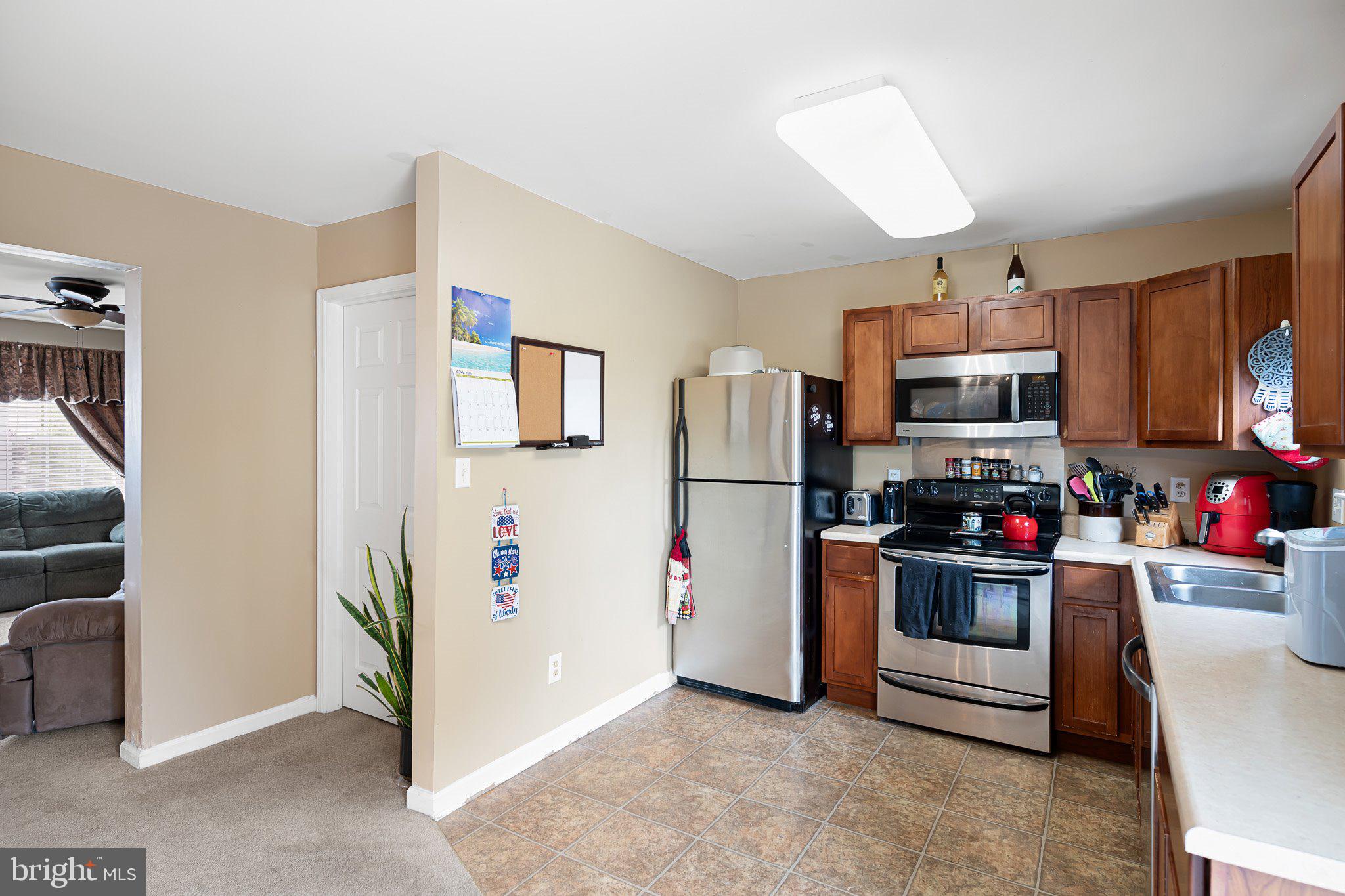 CAMBRIA VILLAGE - Residential