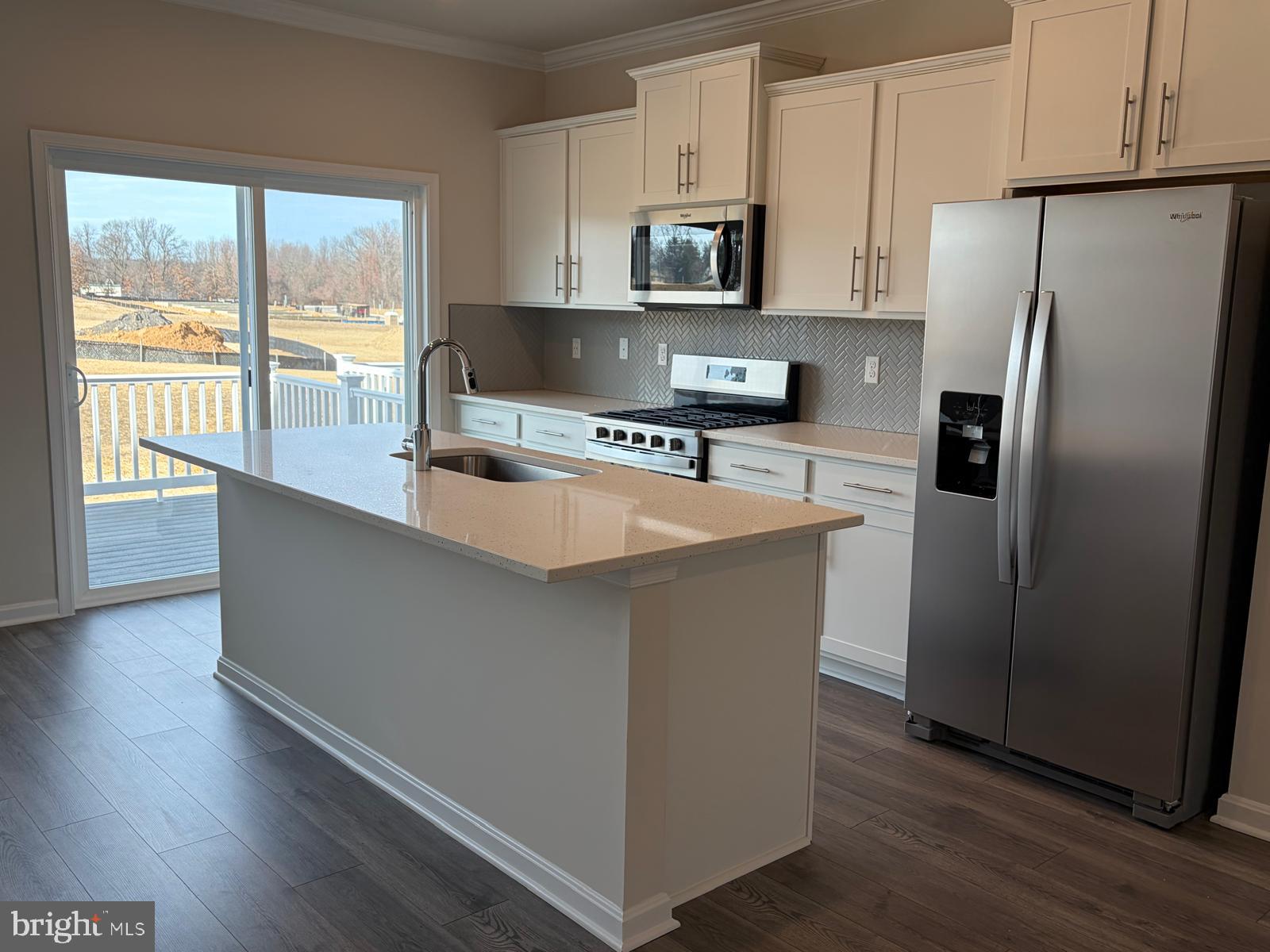 5036 SILVER OAK DRIVE