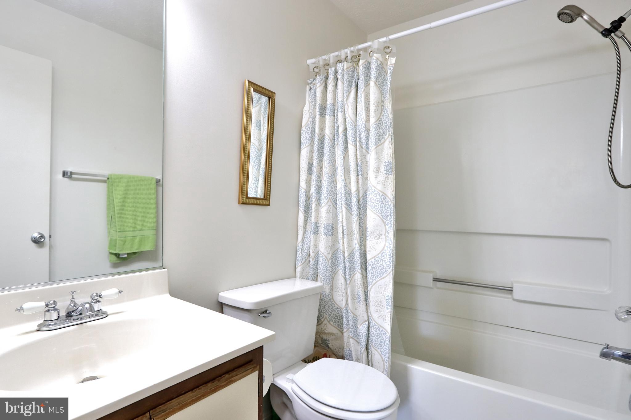 SINGLETONS GROVE - Residential