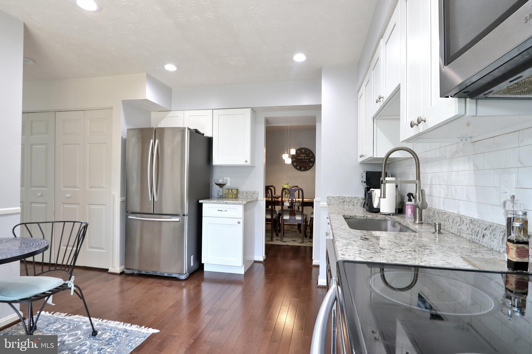 SINGLETONS GROVE - Residential