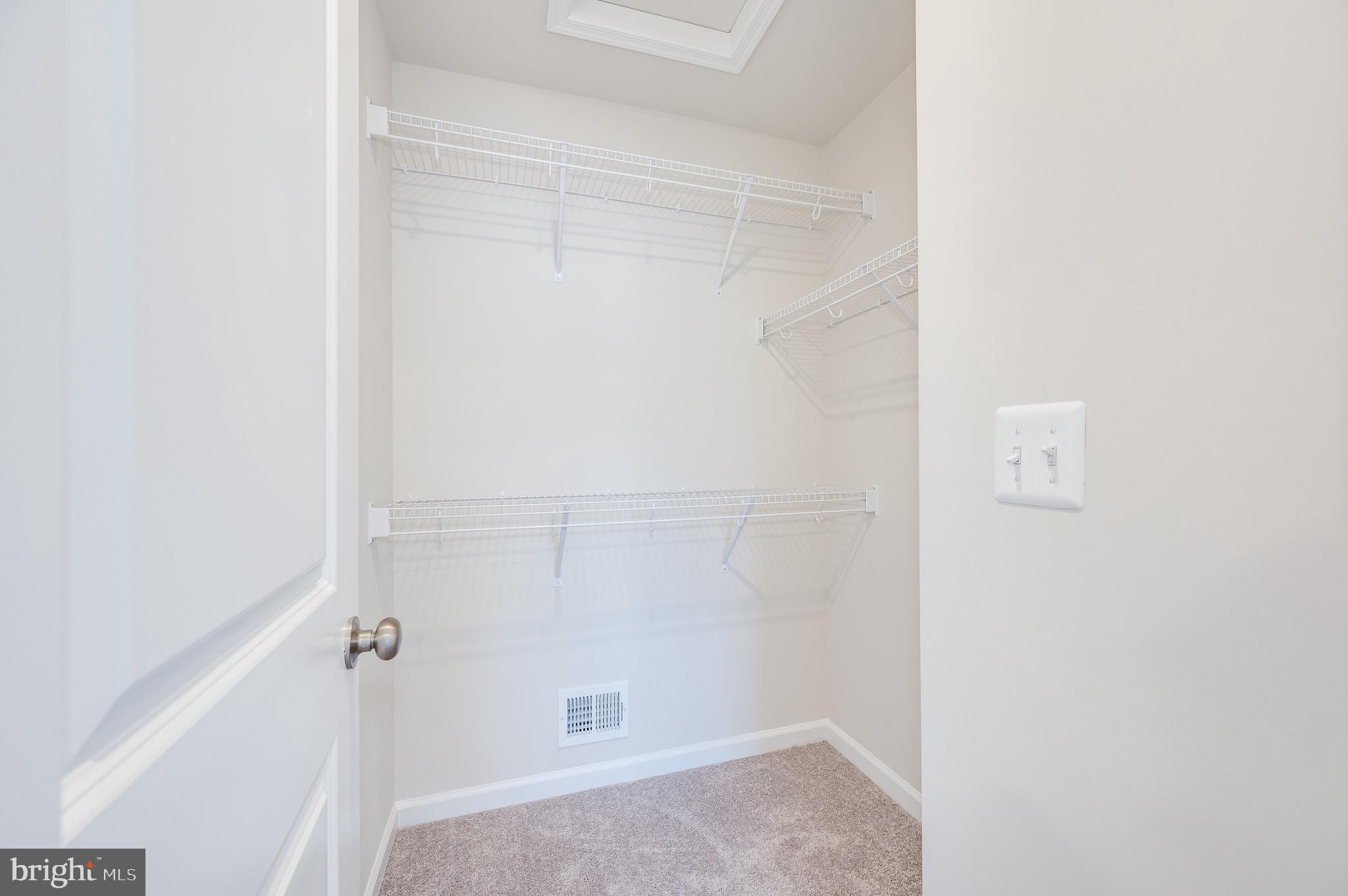 SHENANDOAH SPRINGS - Residential Lease