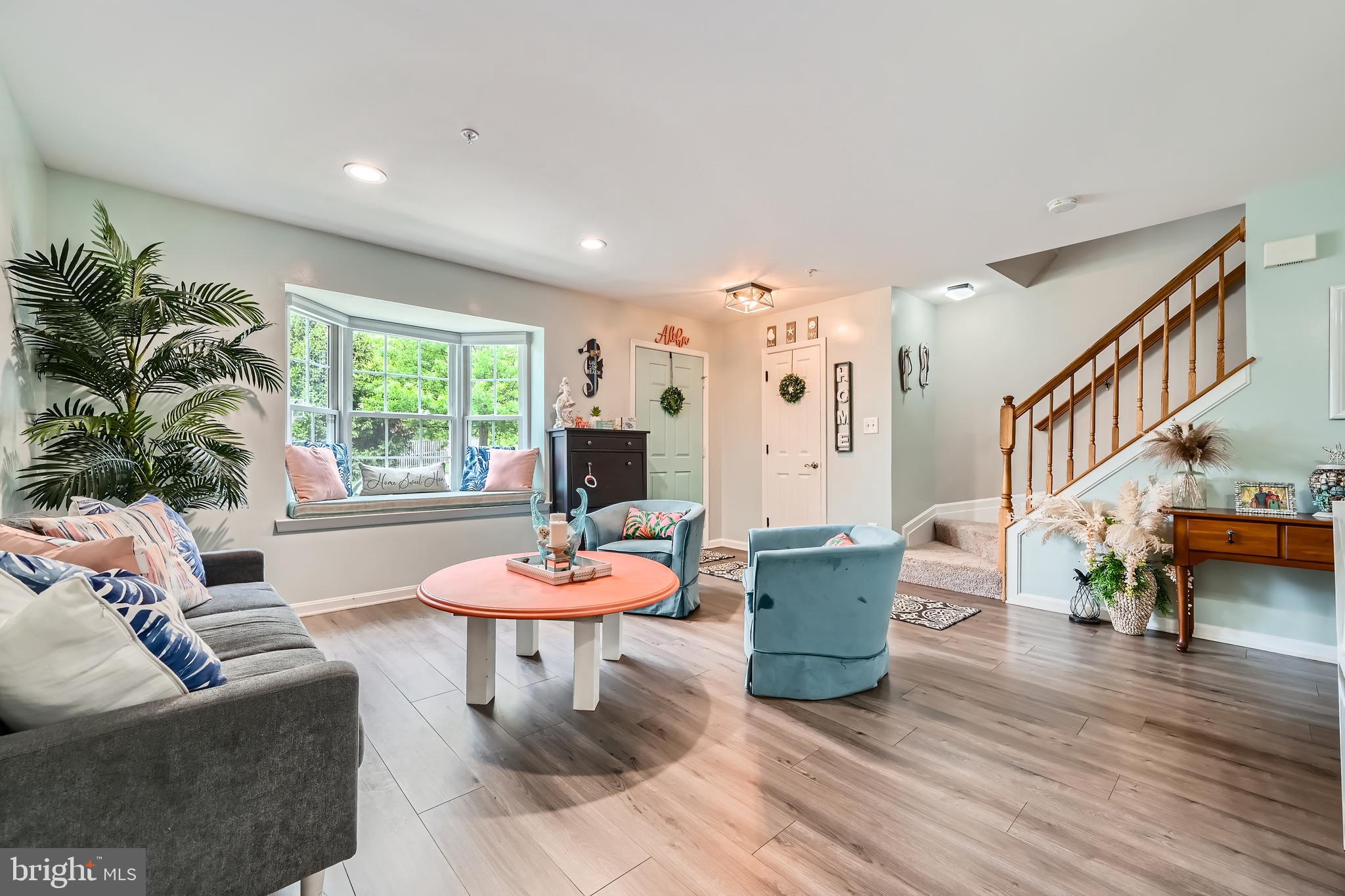 VILLAGE OF THOMAS RUN - Residential