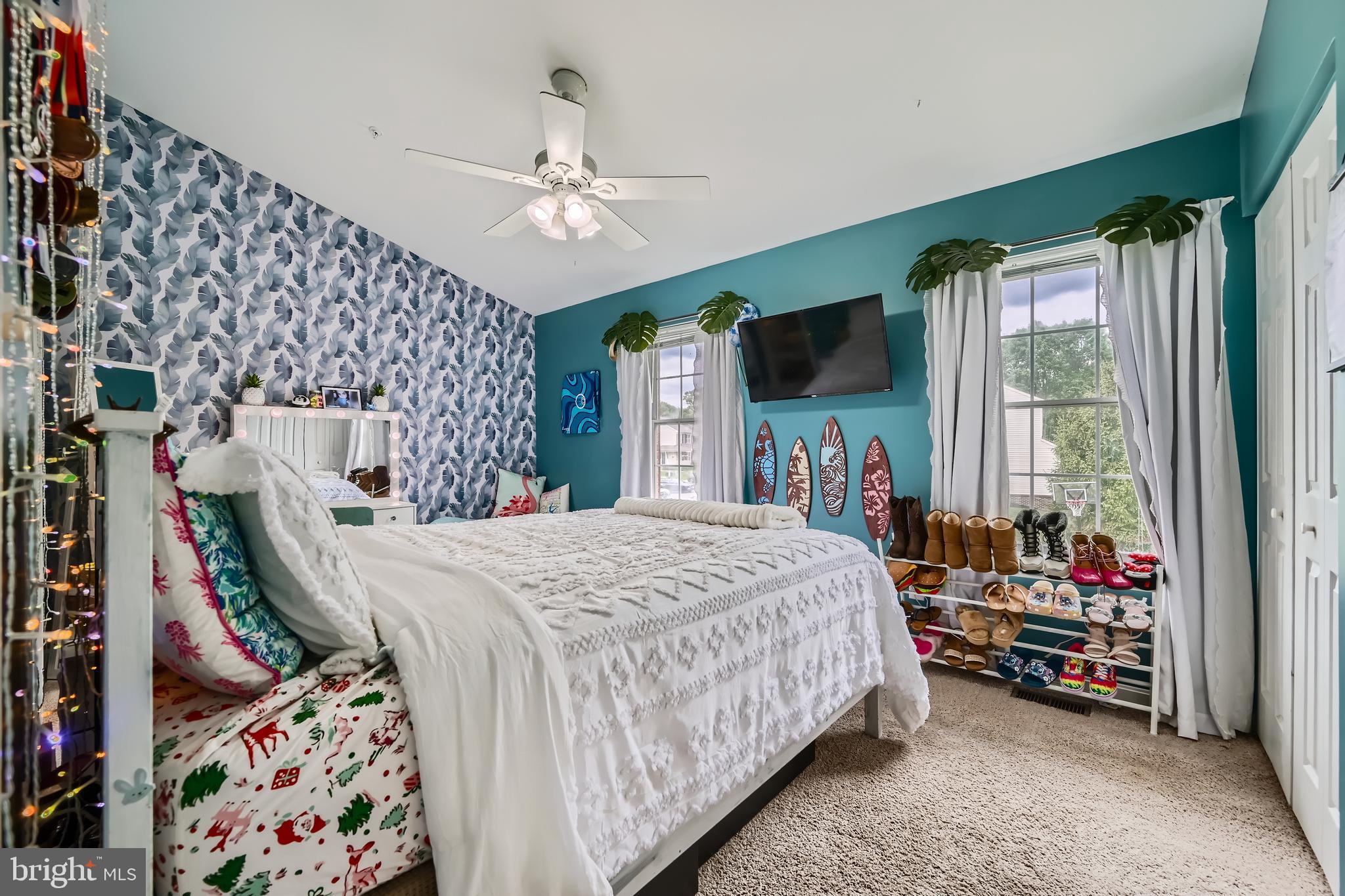 VILLAGE OF THOMAS RUN - Residential