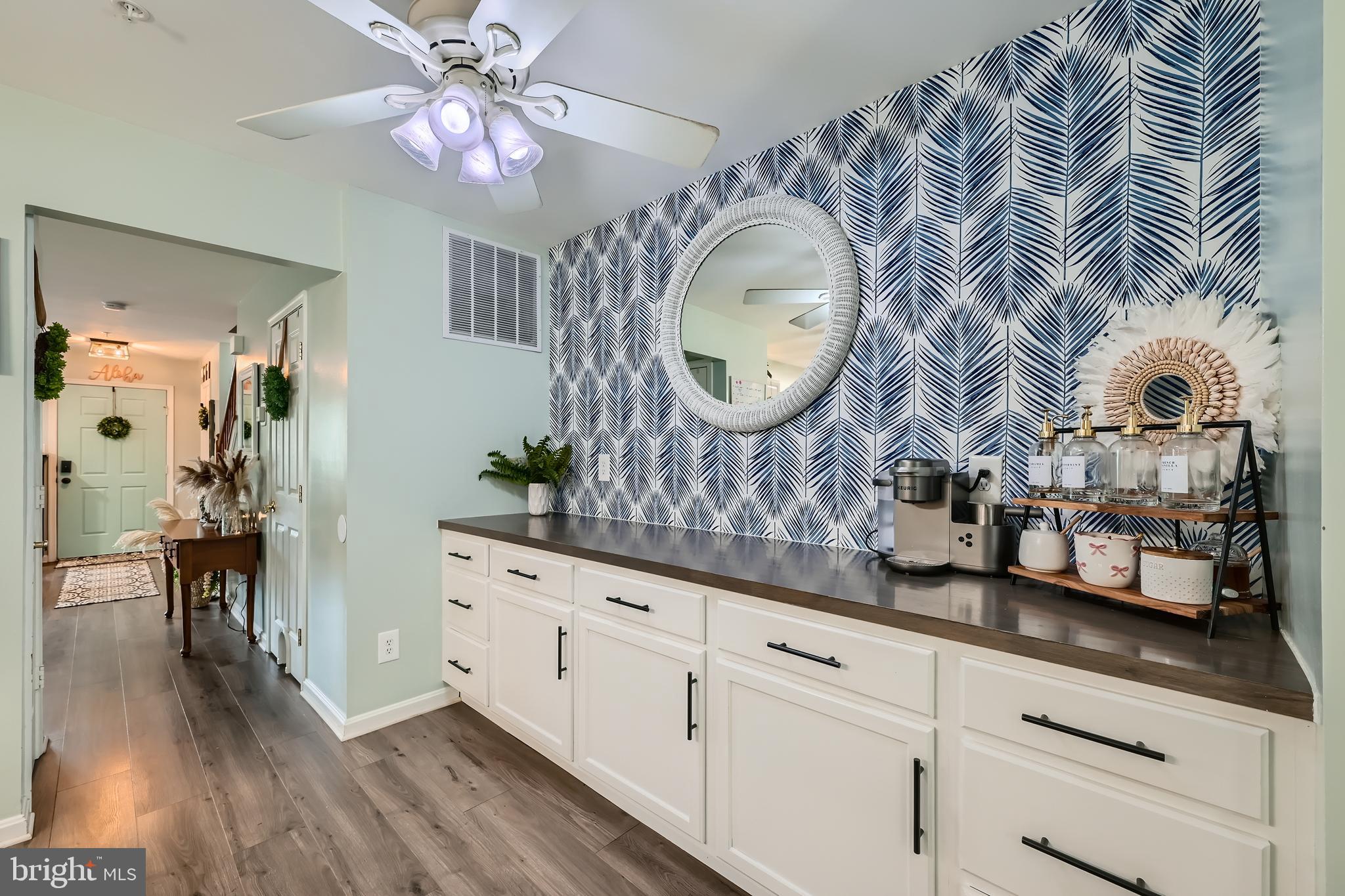 VILLAGE OF THOMAS RUN - Residential