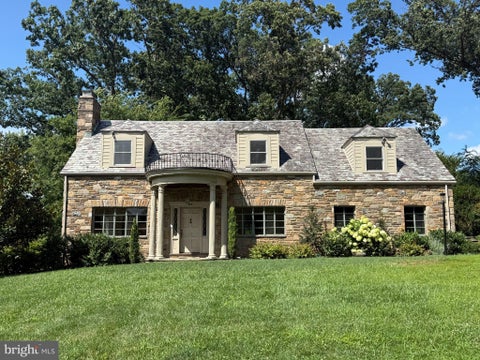 Photo for 809 GREENWOOD ROAD