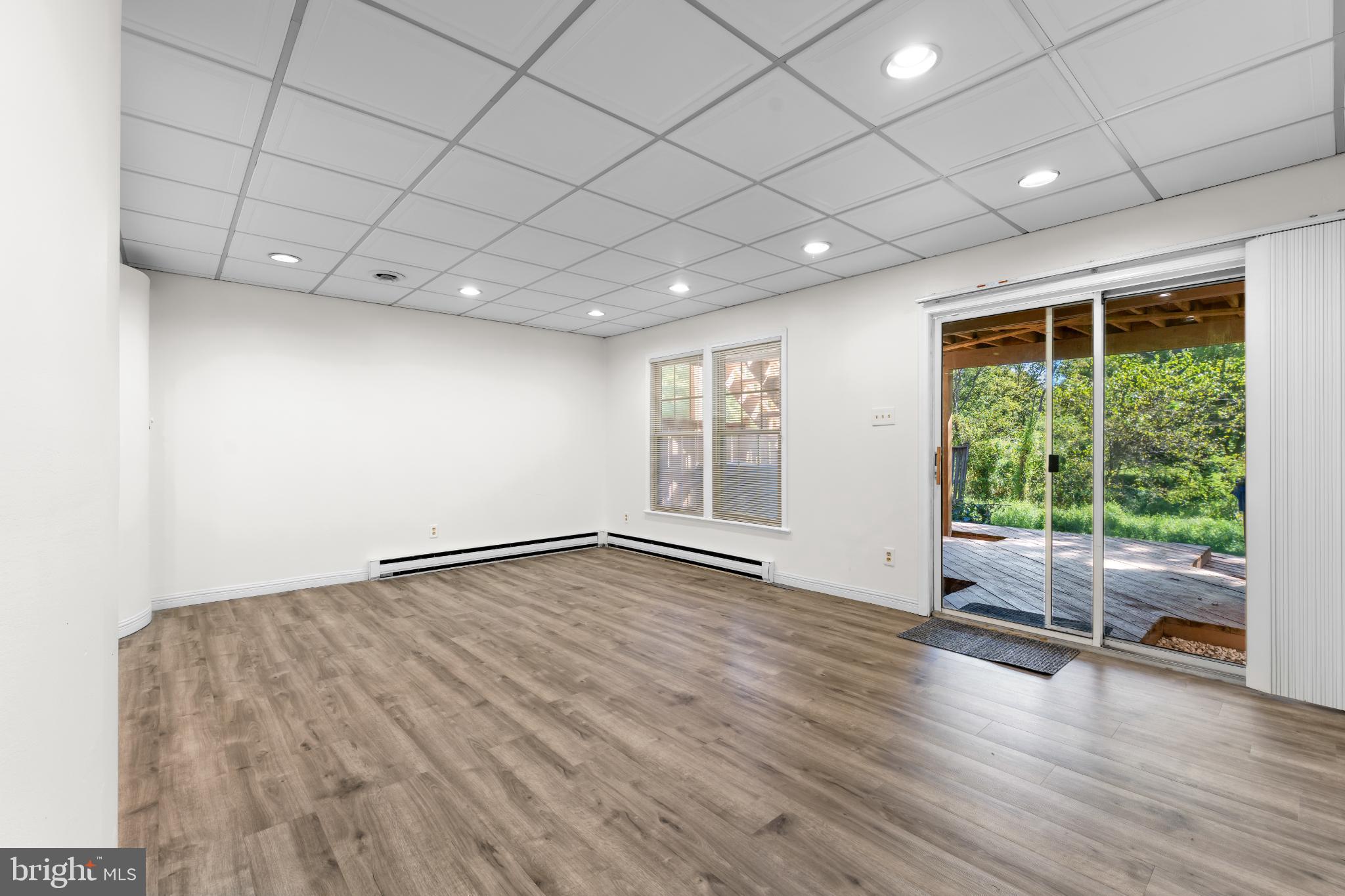 DORSEY HALL - Residential