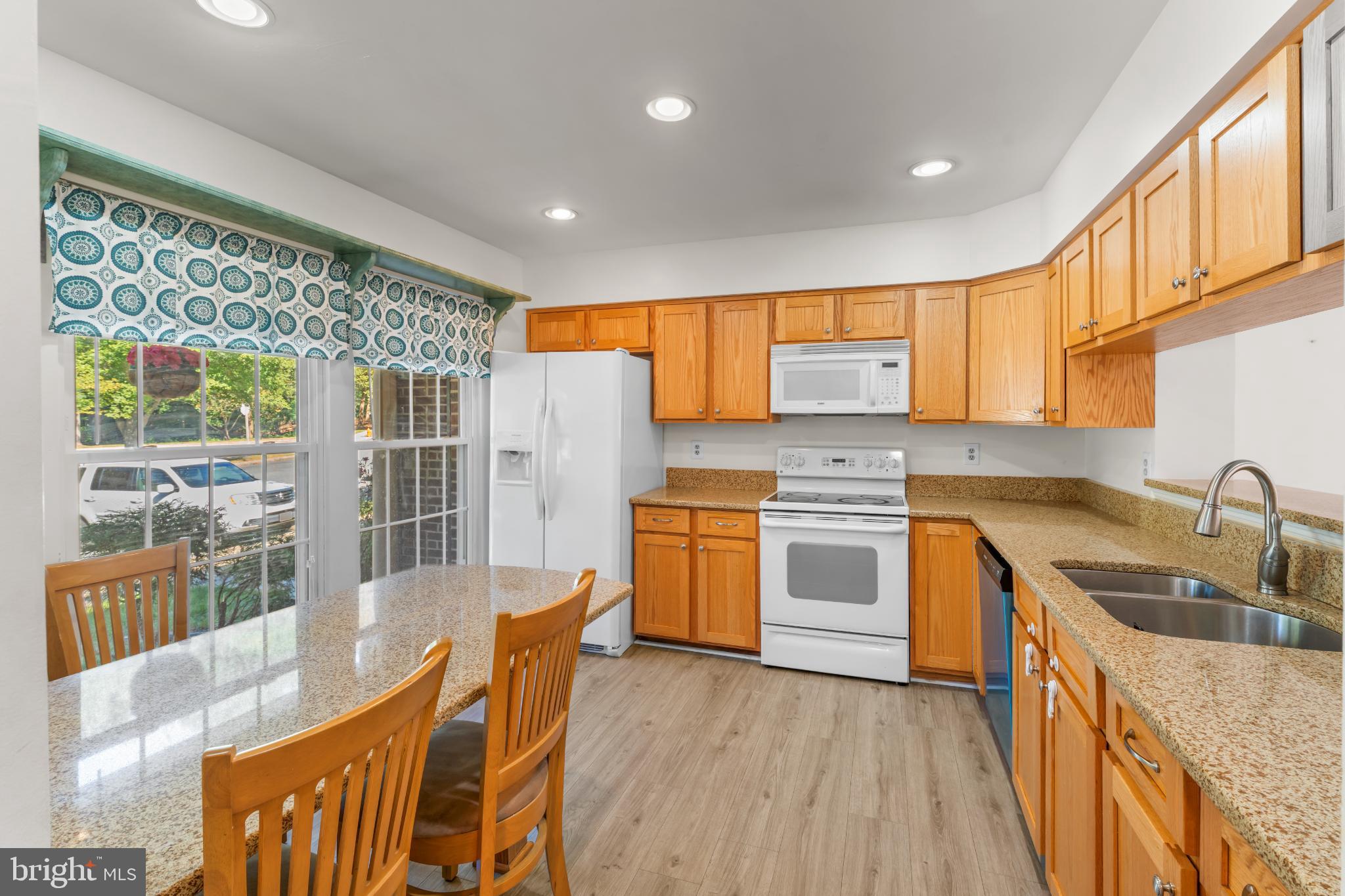 DORSEY HALL - Residential