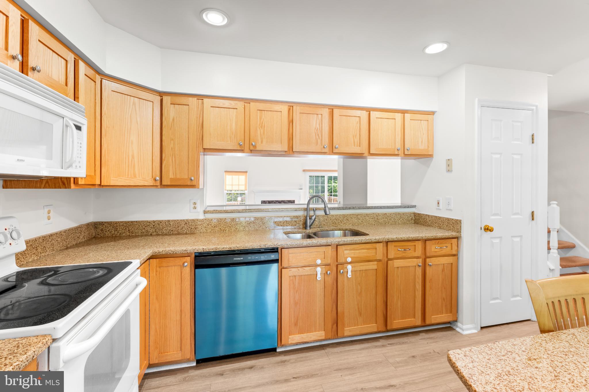 DORSEY HALL - Residential