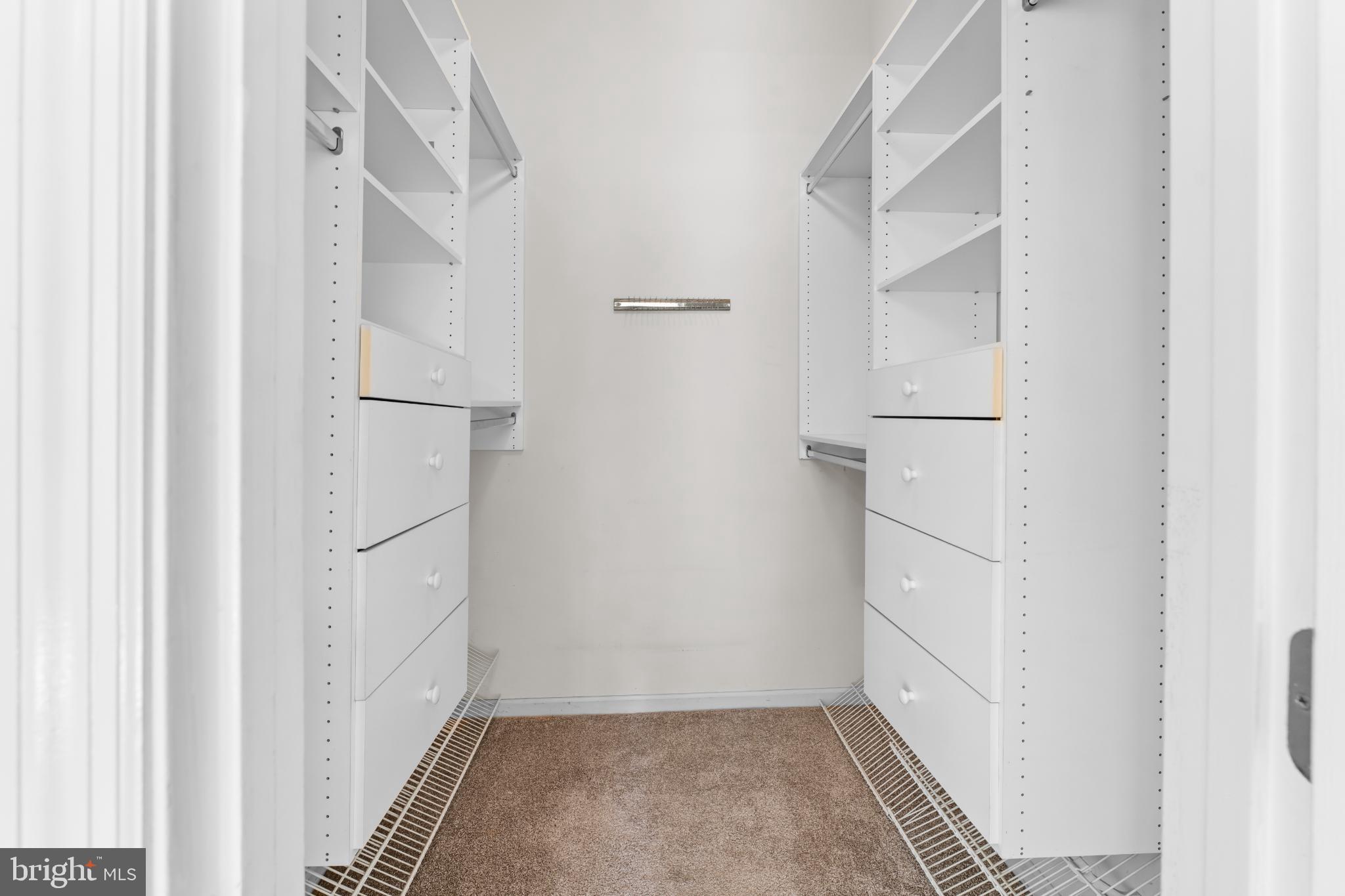 DORSEY HALL - Residential