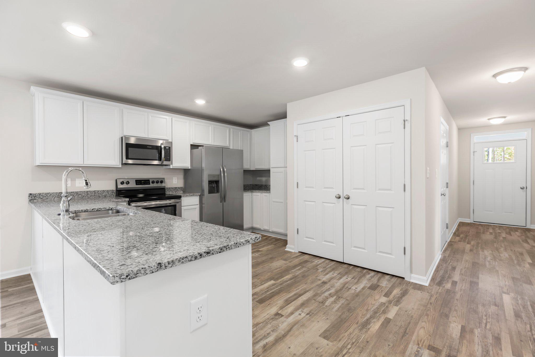 PLACID BAY ESTATES - Residential